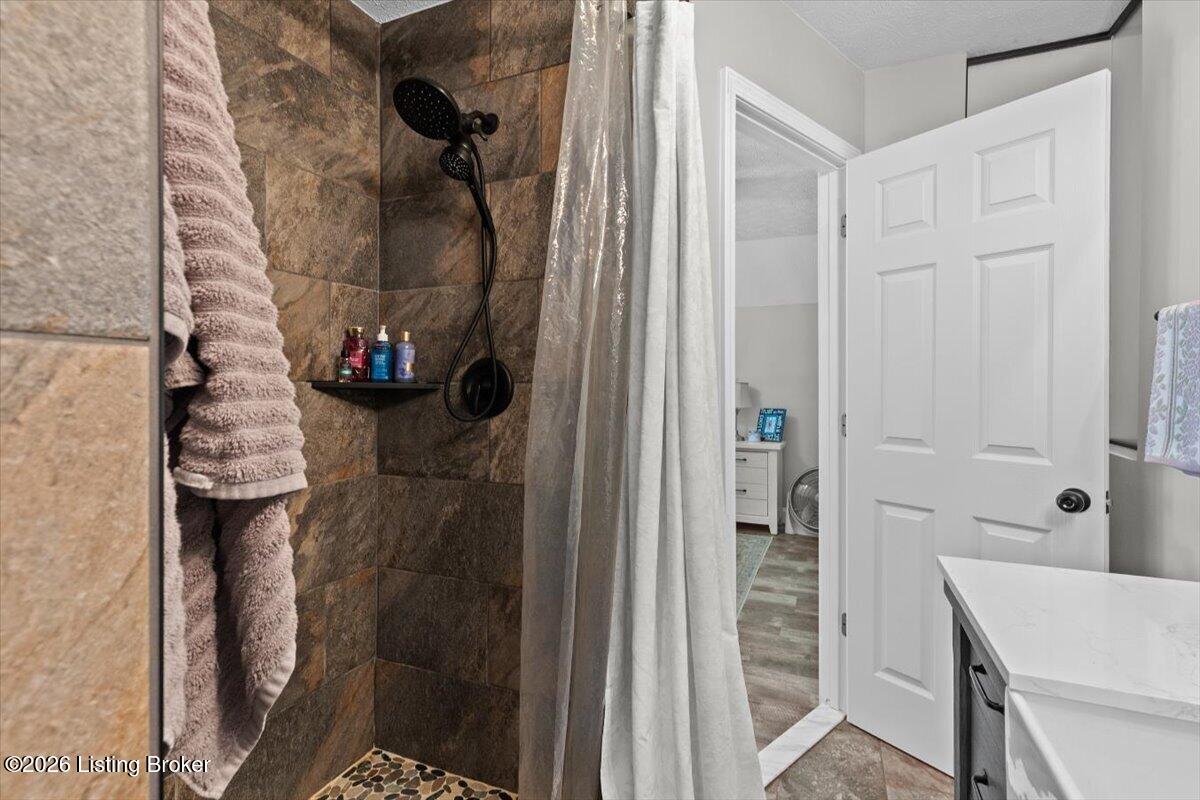 554 Pine Valley Ct Property Photo 27