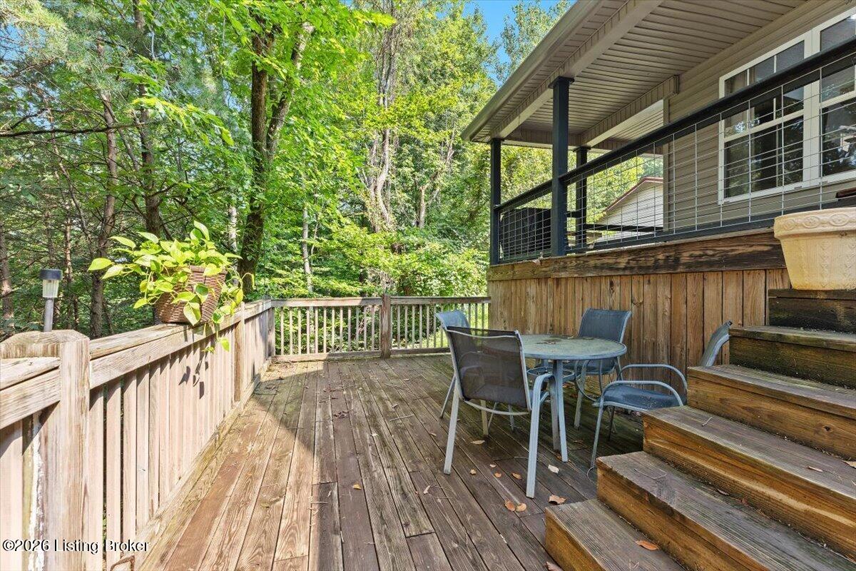554 Pine Valley Ct Property Photo 33