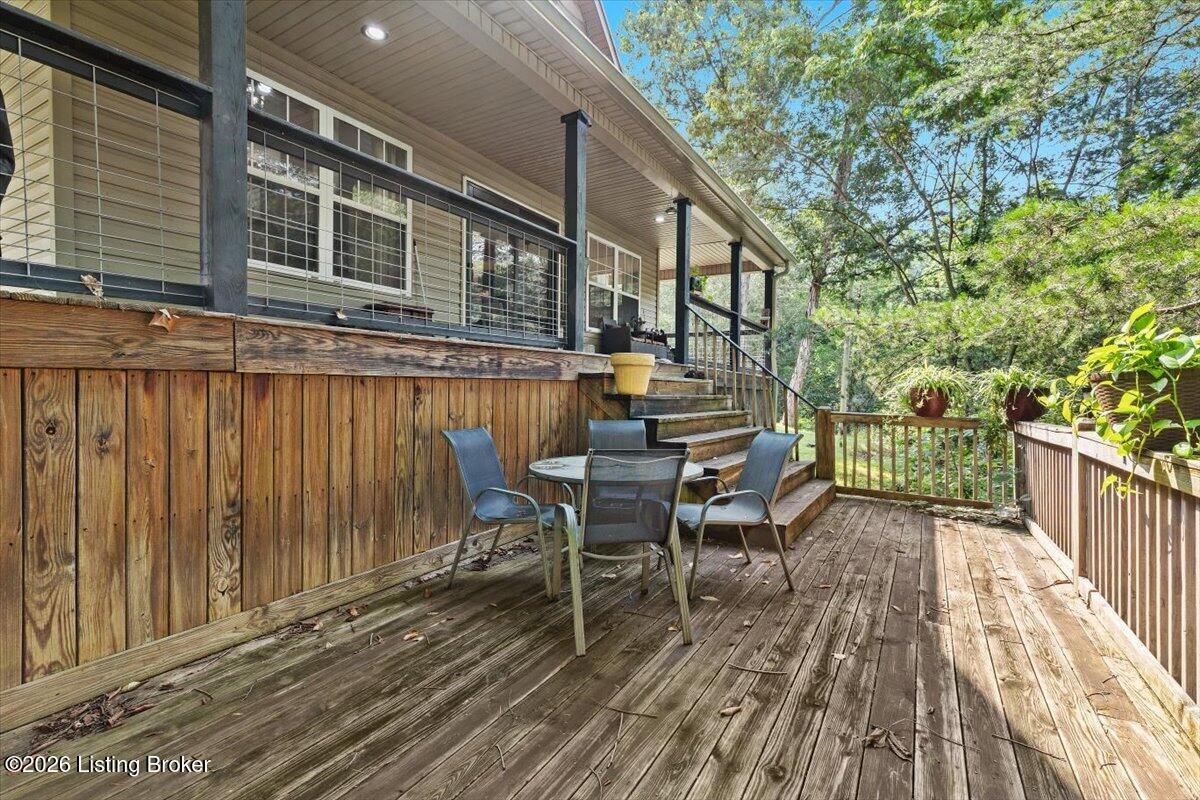 554 Pine Valley Ct Property Photo 34