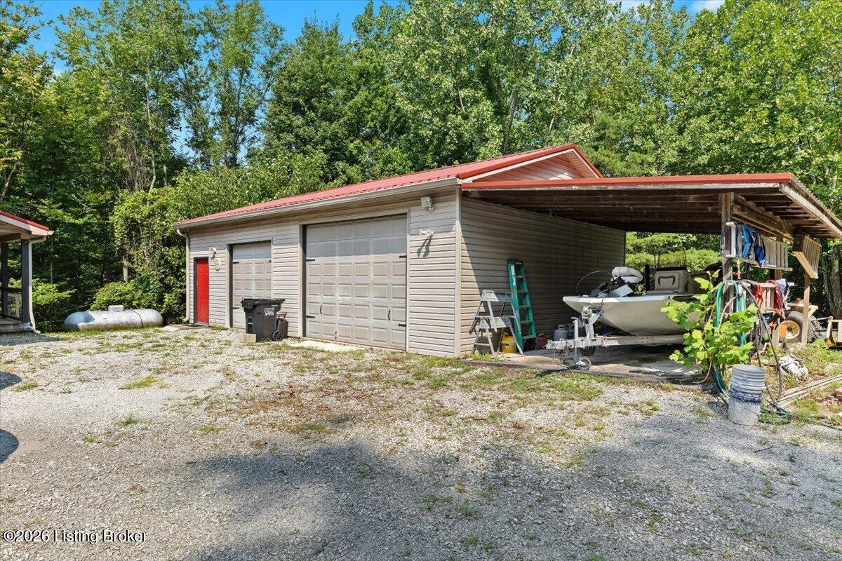 554 Pine Valley Ct Property Photo 37