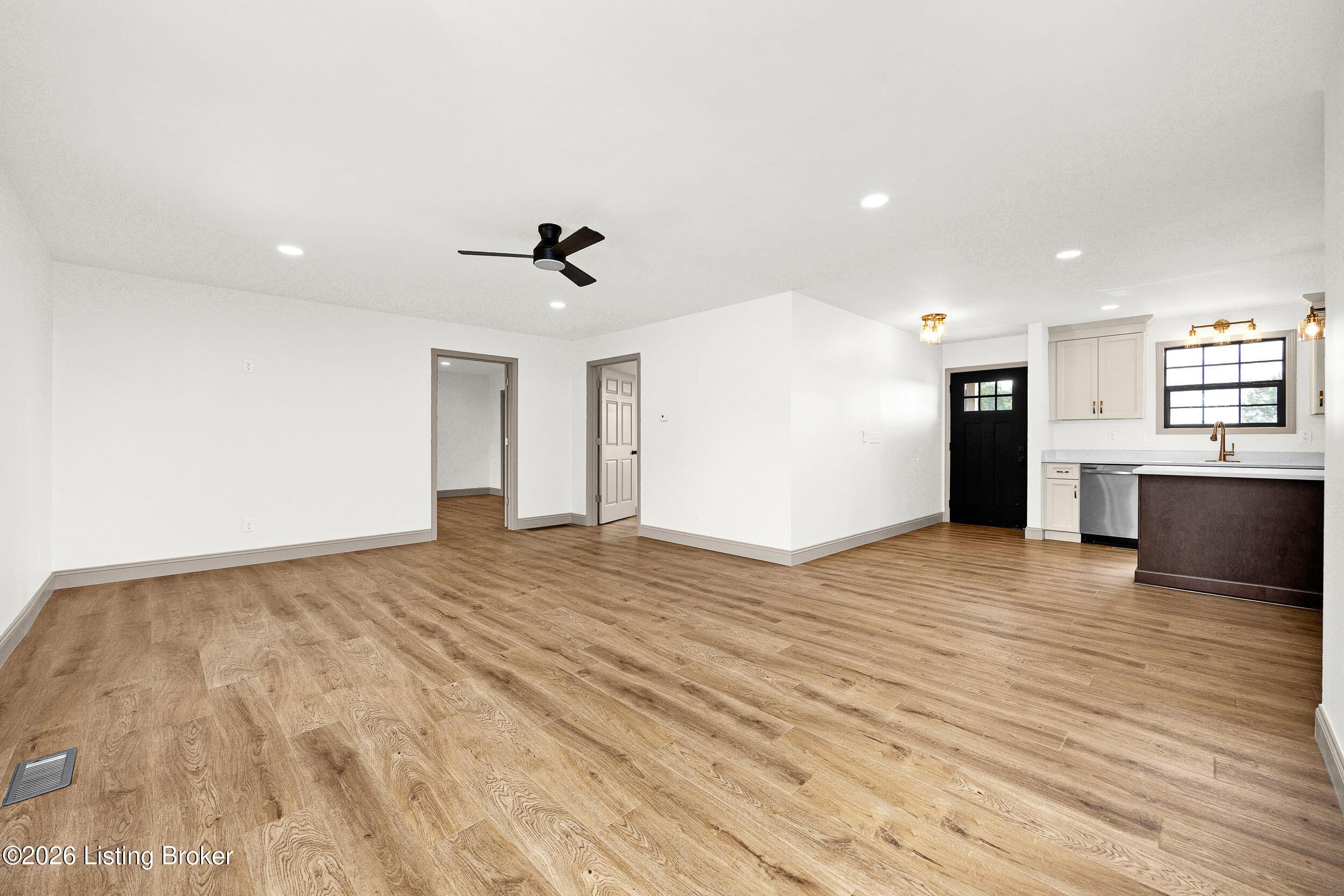 2797 Wabash Rd Property Photo 9