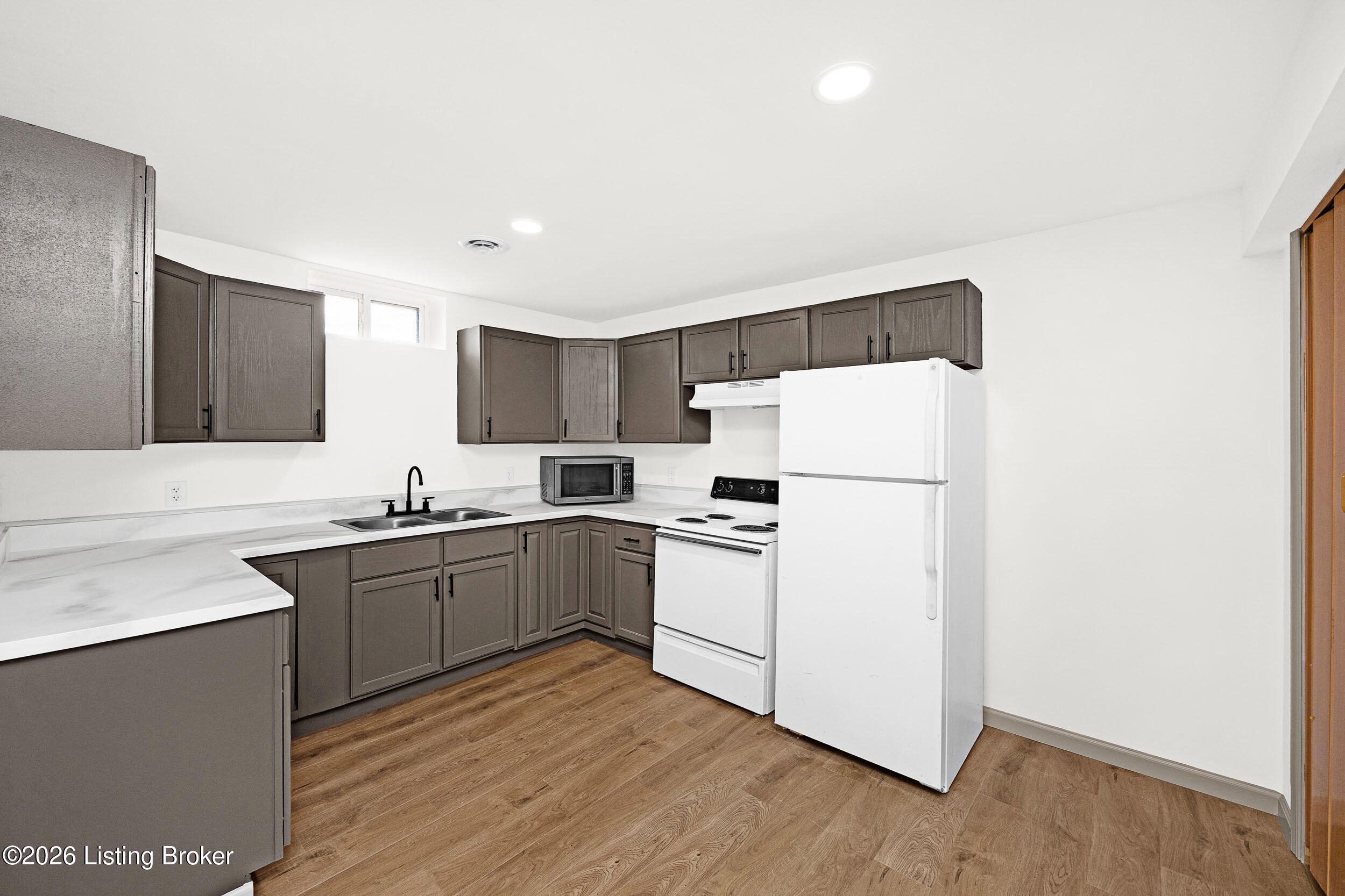 2797 Wabash Rd Property Photo 22