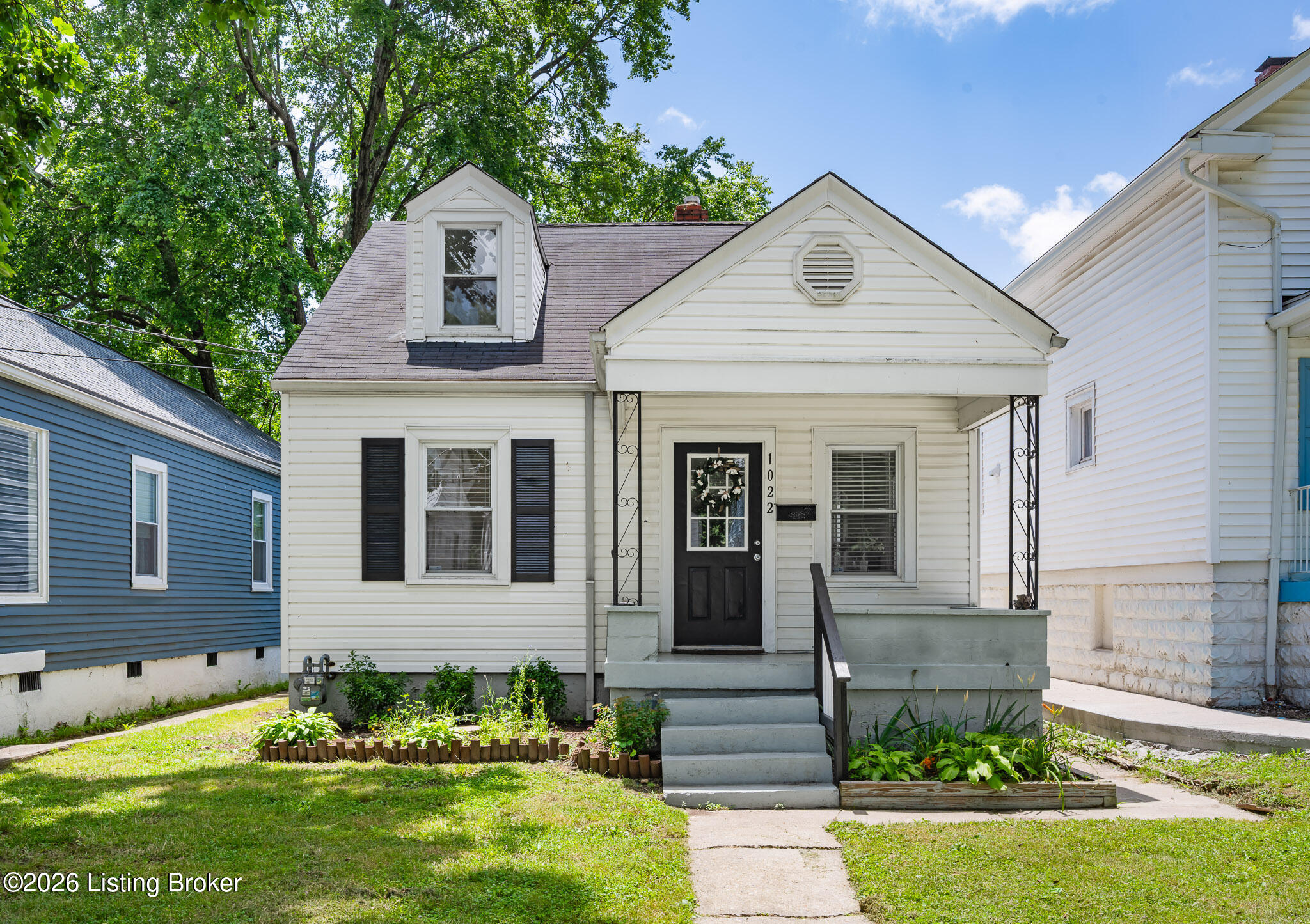 1022 Walter Ave Property Photo 3