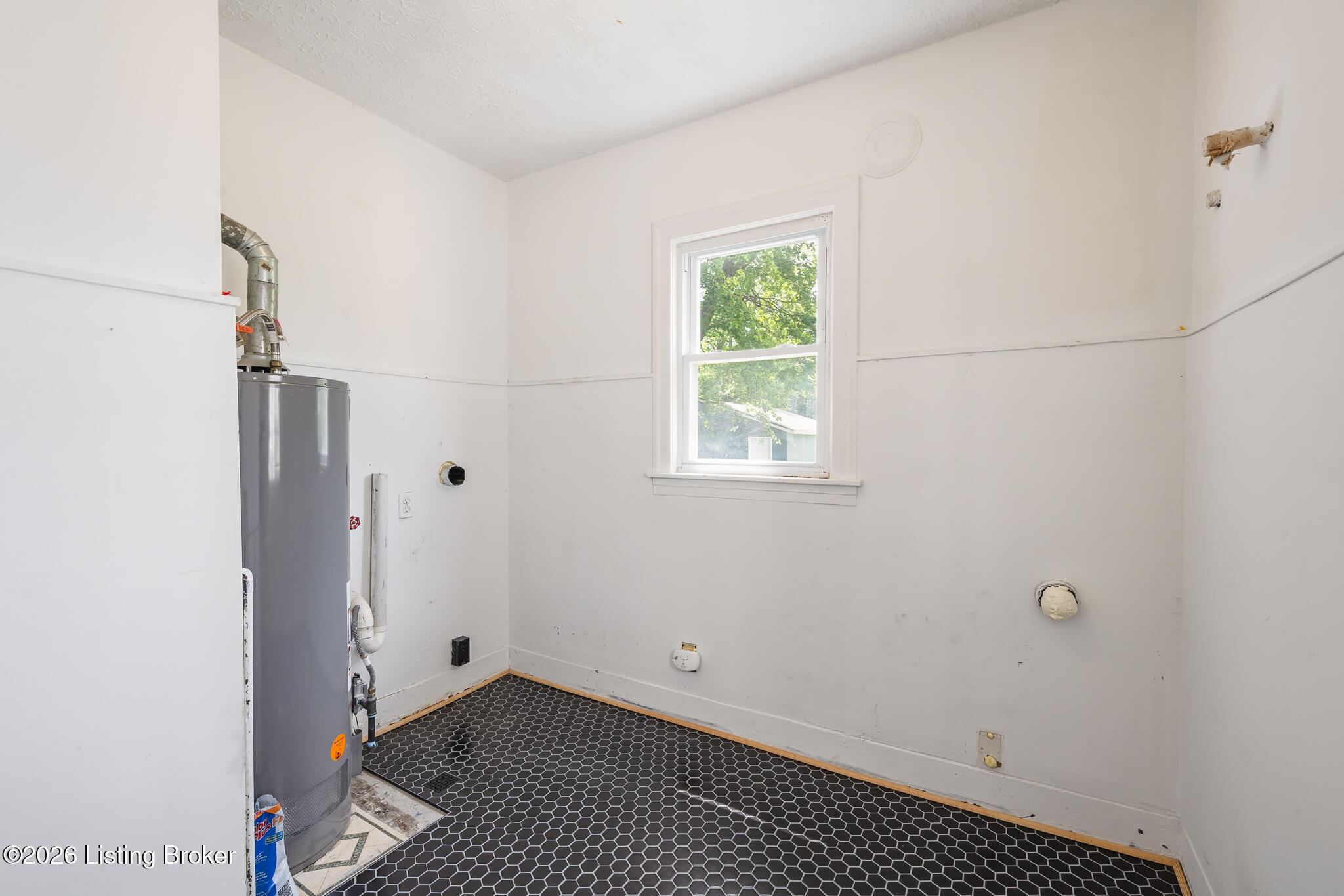 1022 Walter Ave Property Photo 20