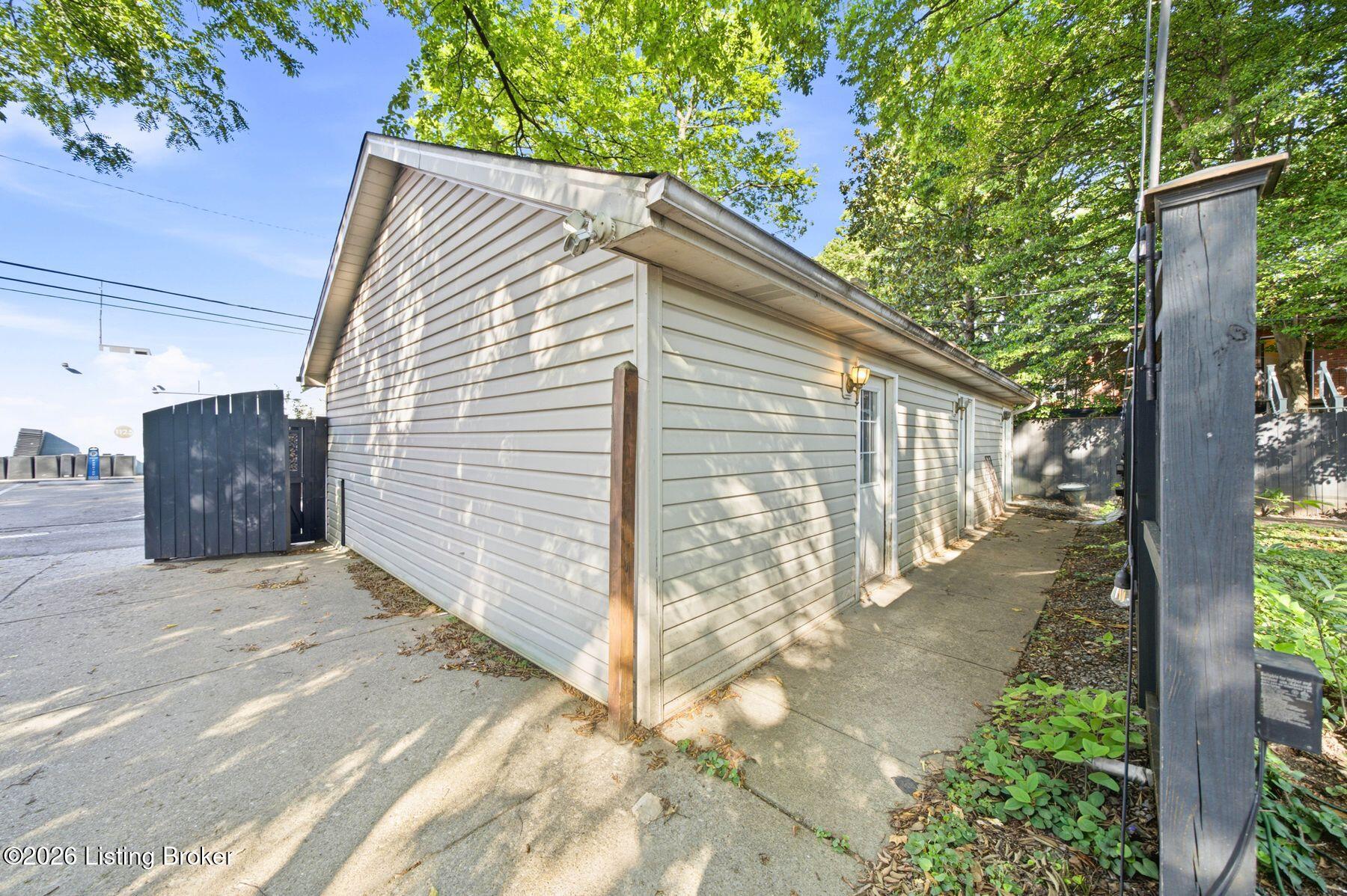 1110 Cherokee Rd A Property Photo 36