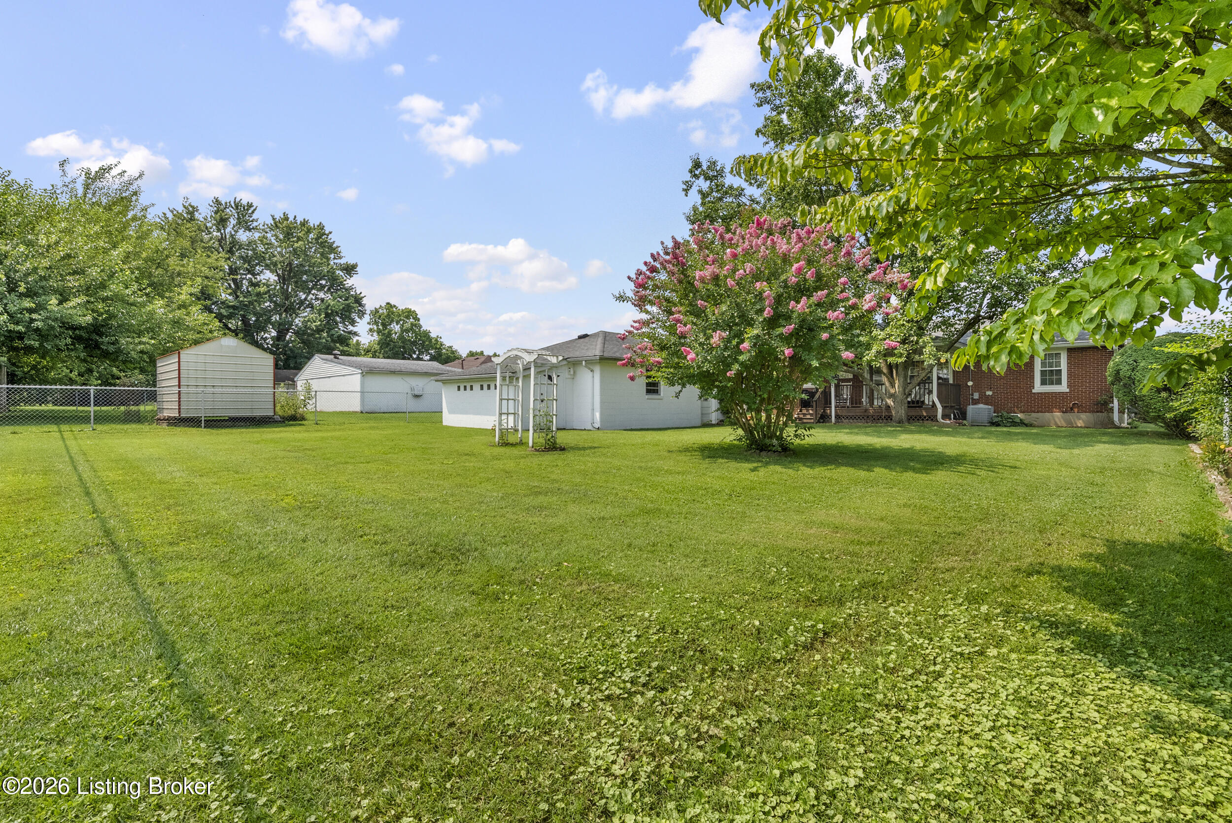 8605 Smithton Rd Property Photo 39