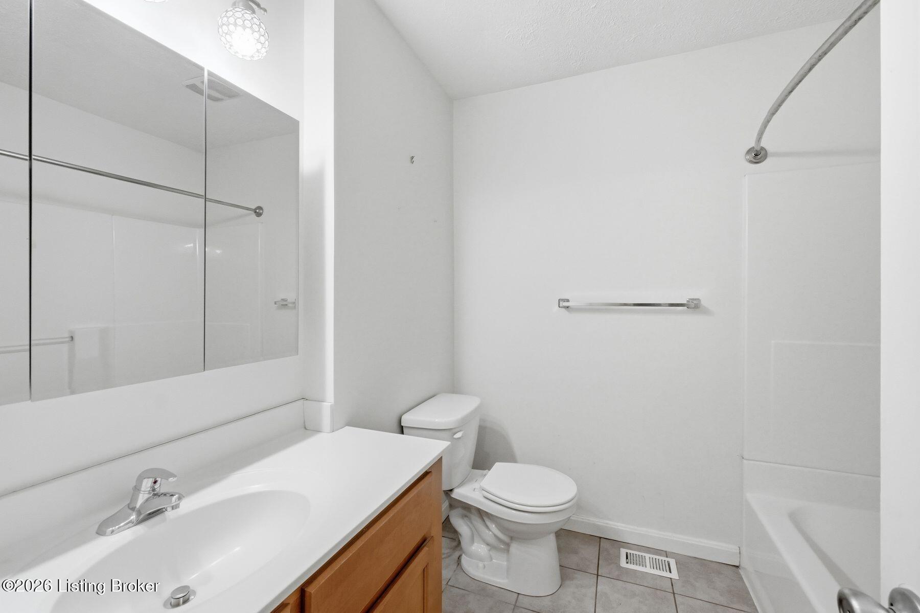 1366 Herr Ln Property Photo 17