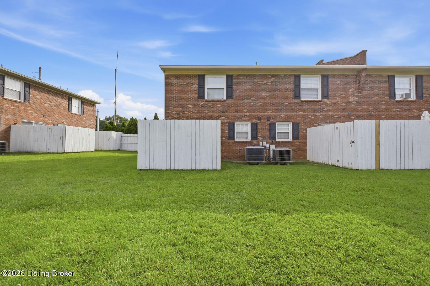 1366 Herr Ln Property Photo 25