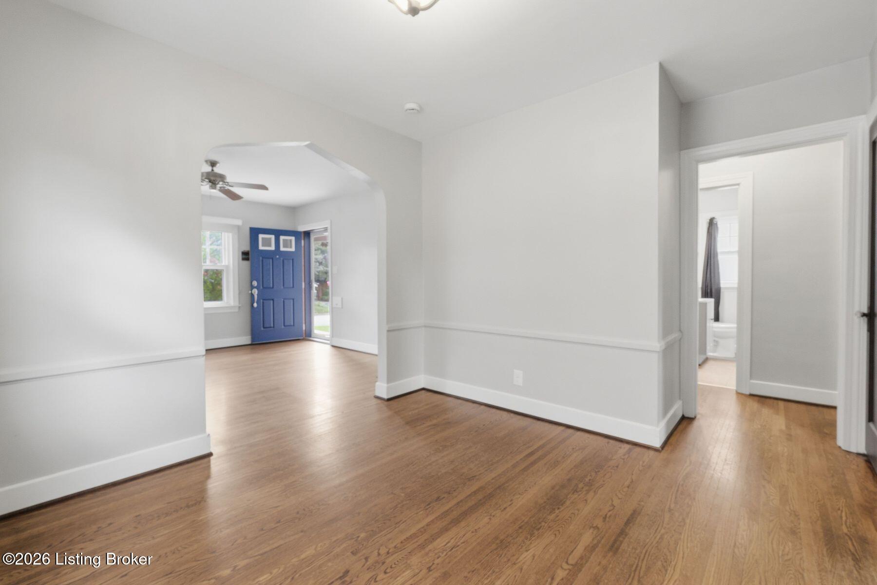 2543 Ridgewood Ave Property Photo 7