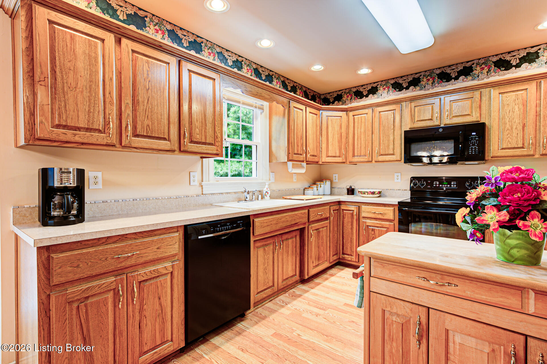 12111 Dixon Park Blvd Property Photo 14