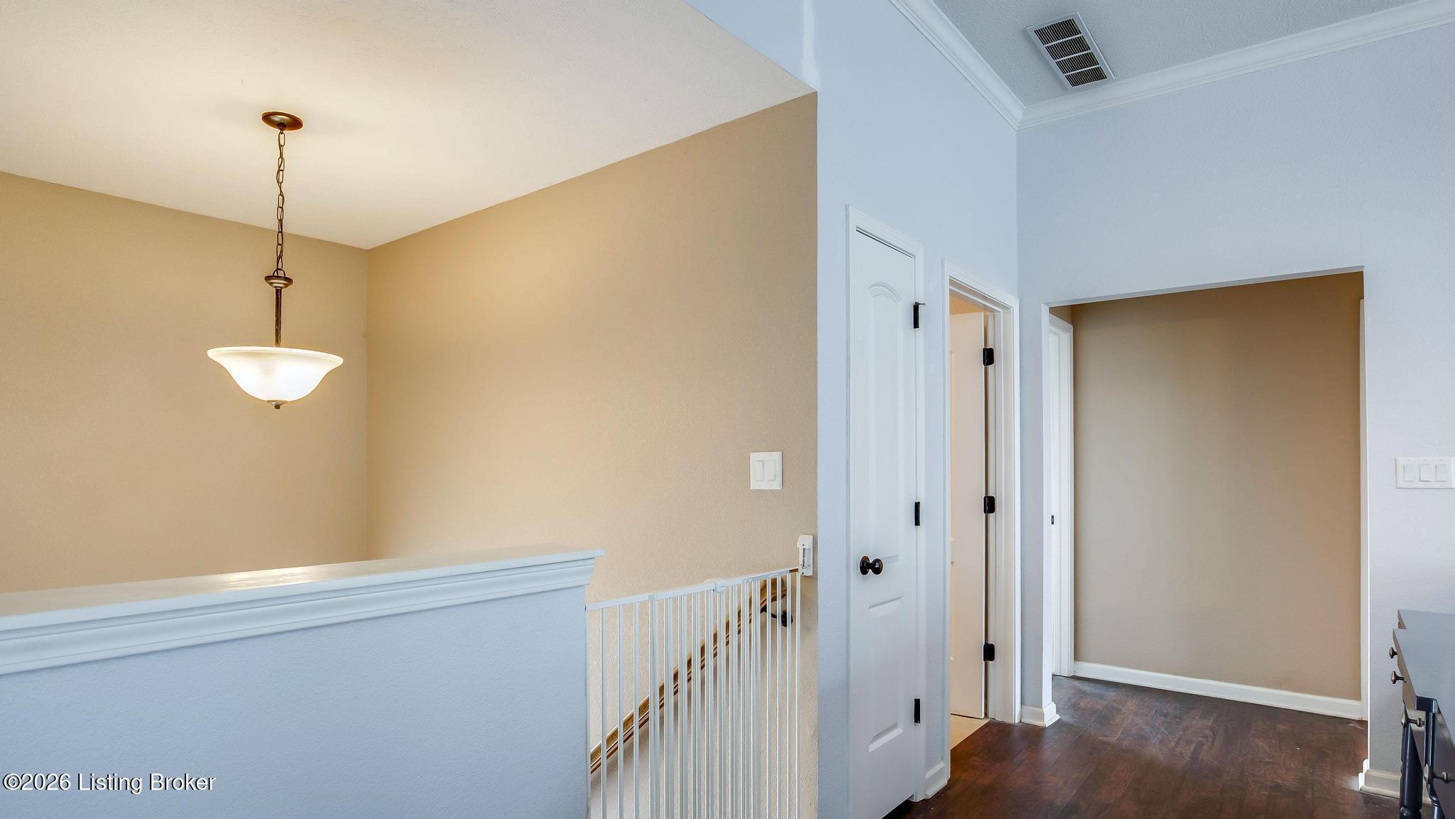11109 Pebble Trace Property Photo 8