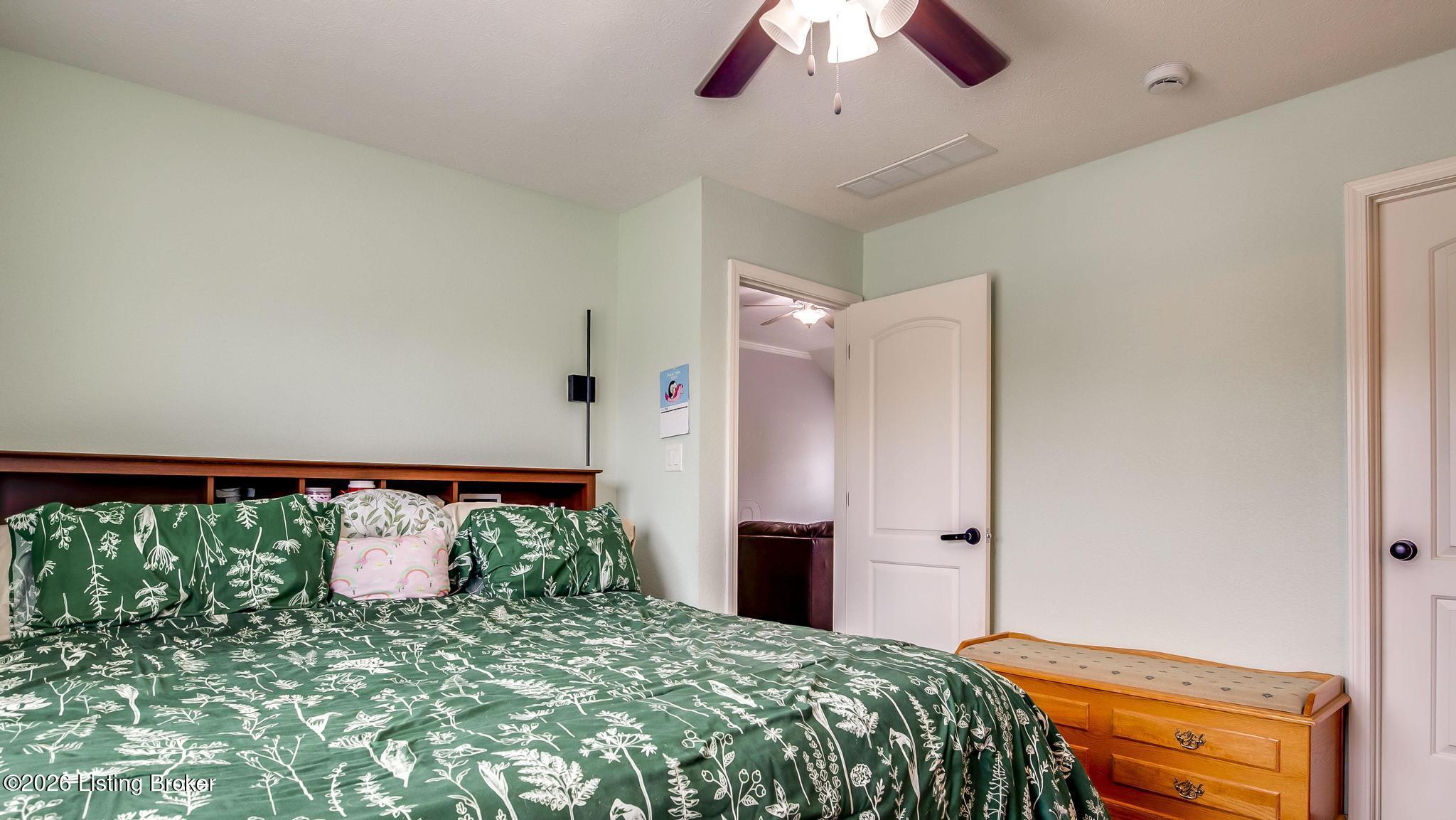 11109 Pebble Trace Property Photo 17