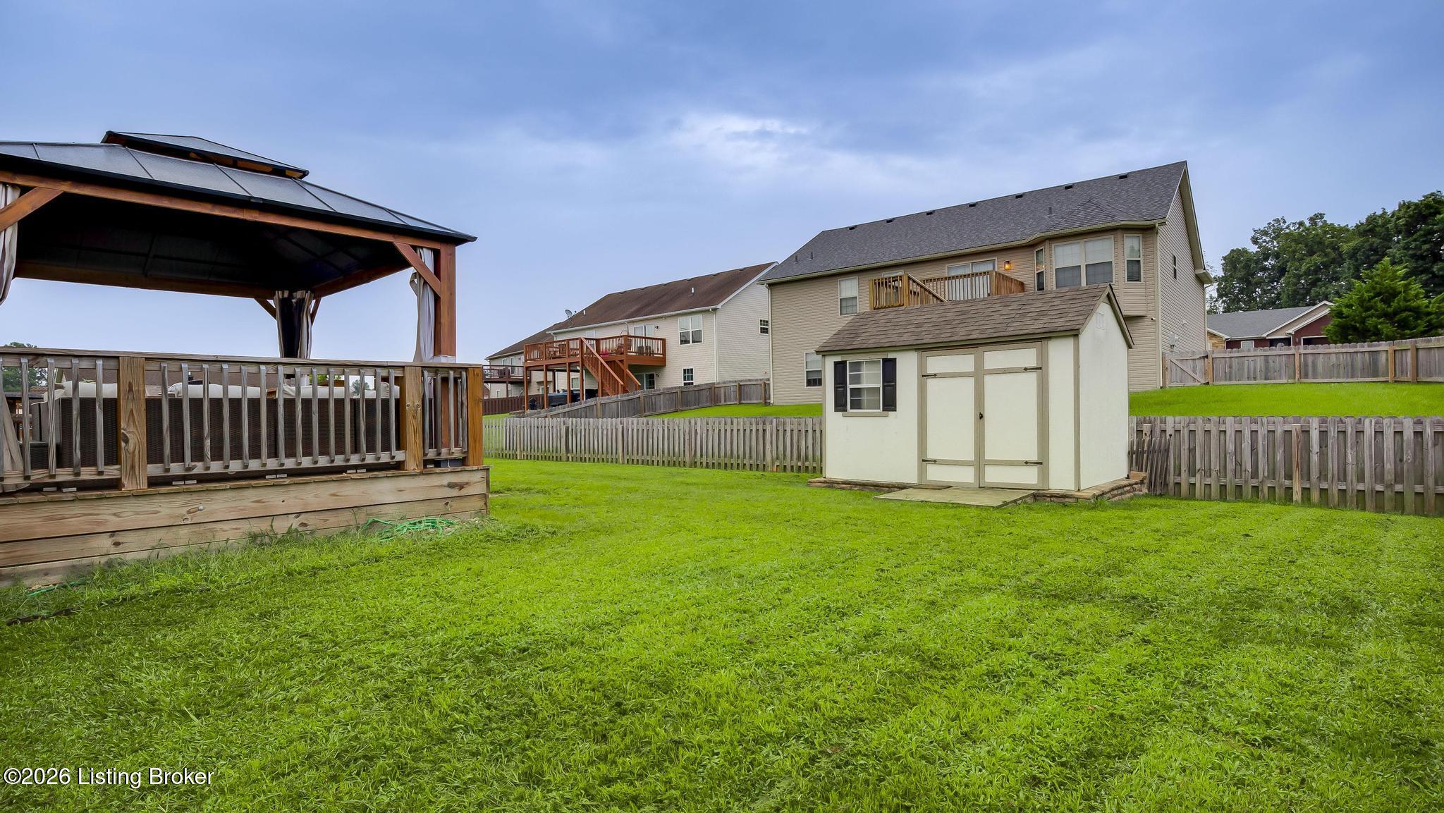 11109 Pebble Trace Property Photo 41