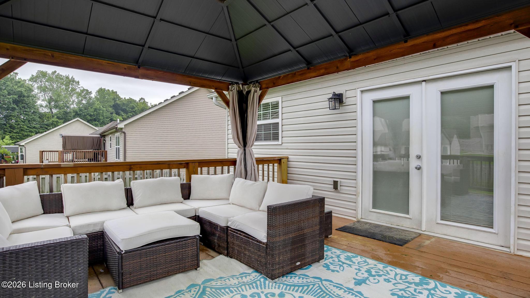 11109 Pebble Trace Property Photo 47