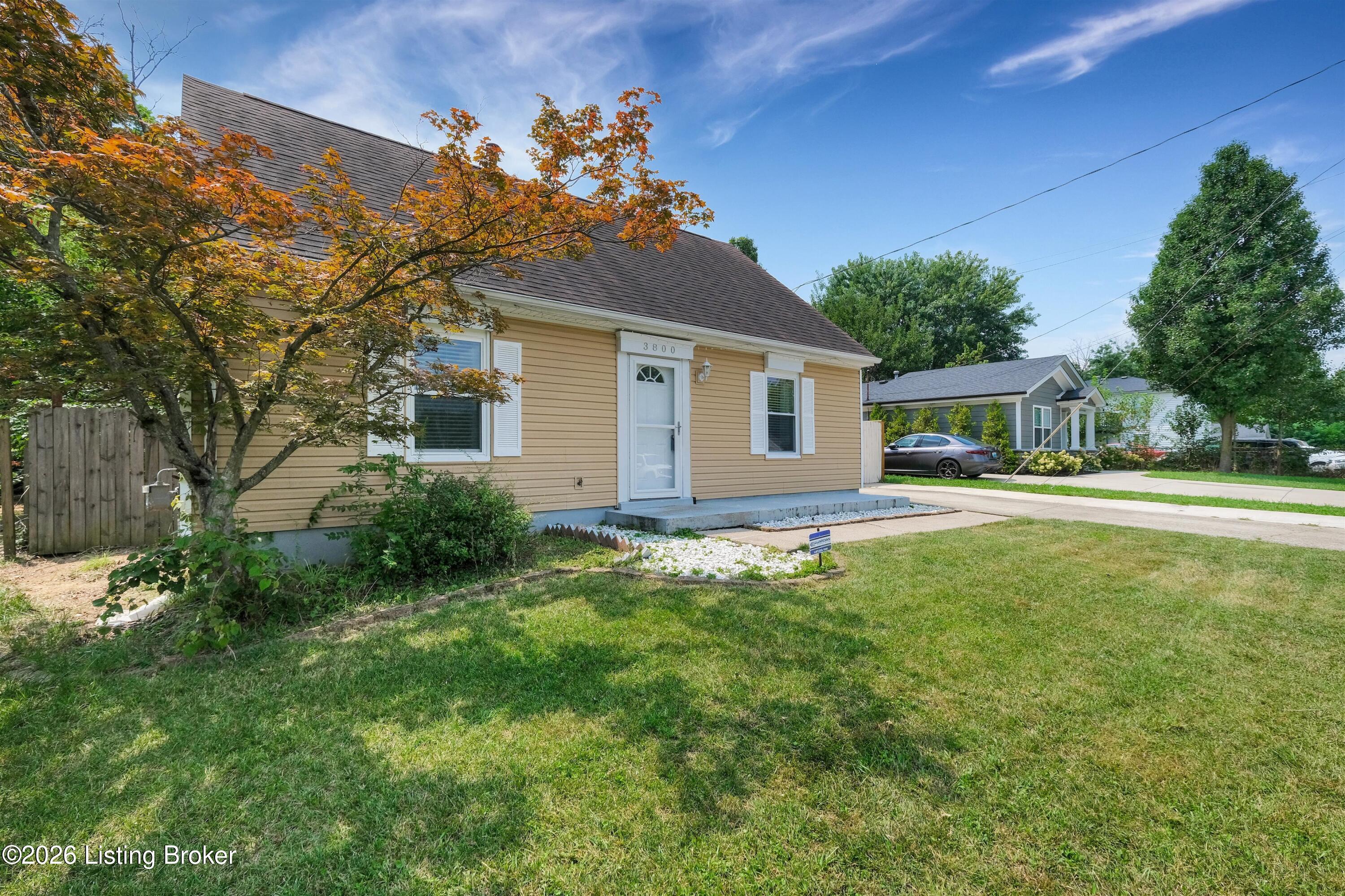 3800 Hillcross Dr Property Photo 4