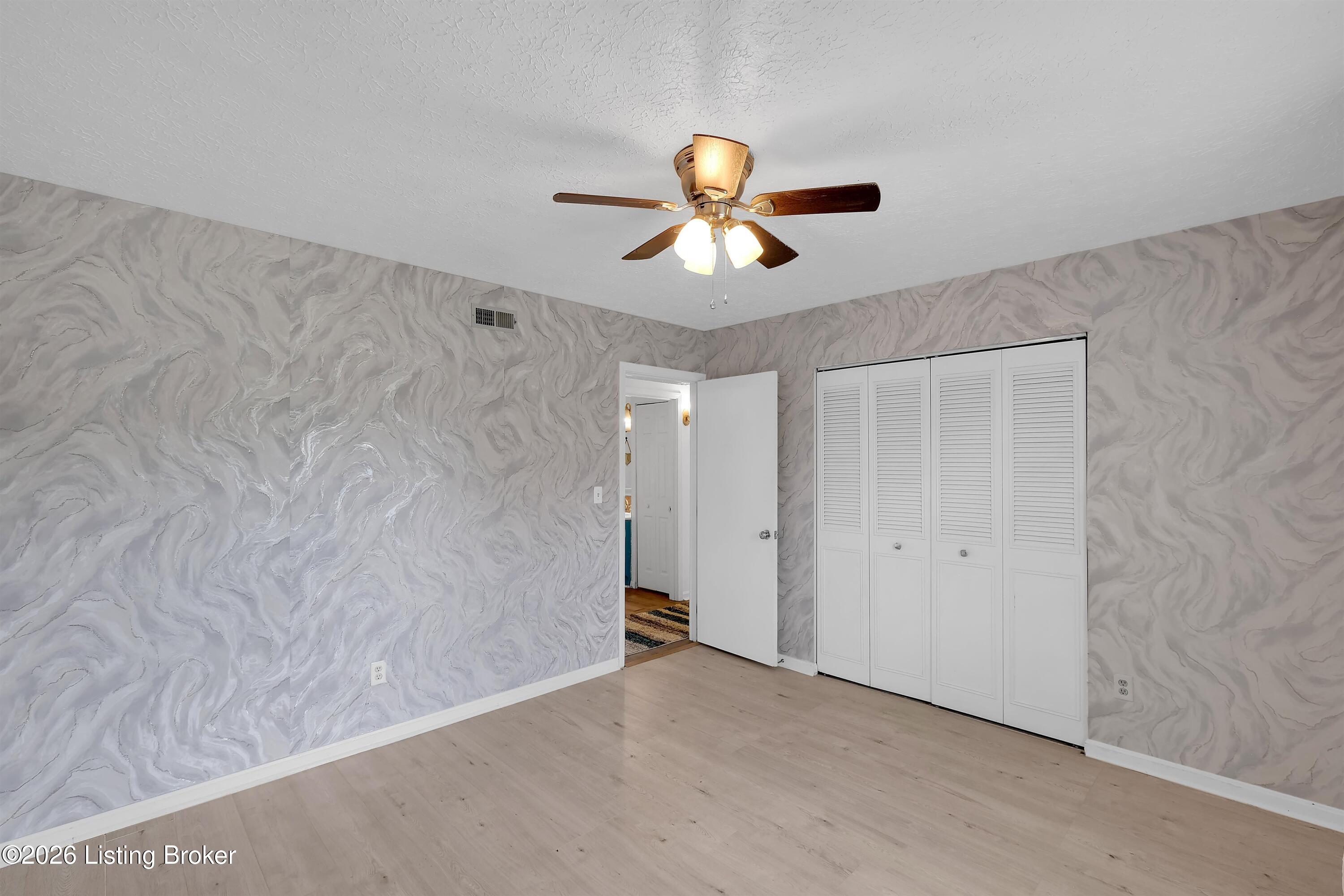 3800 Hillcross Dr Property Photo 18