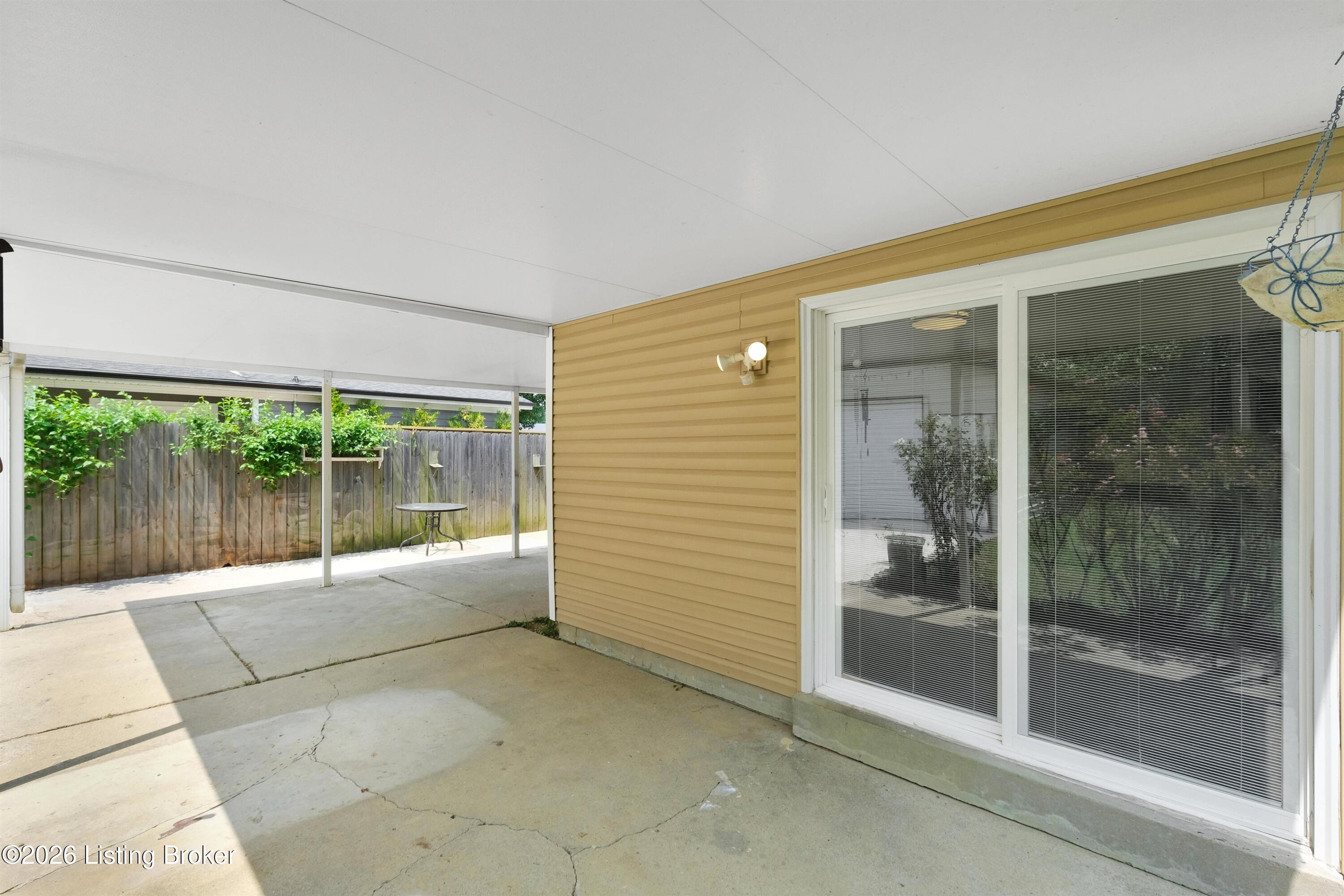 3800 Hillcross Dr Property Photo 30