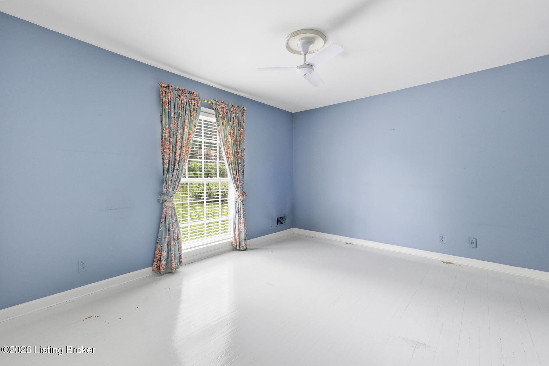 1719 Sutherland Dr Property Photo 30