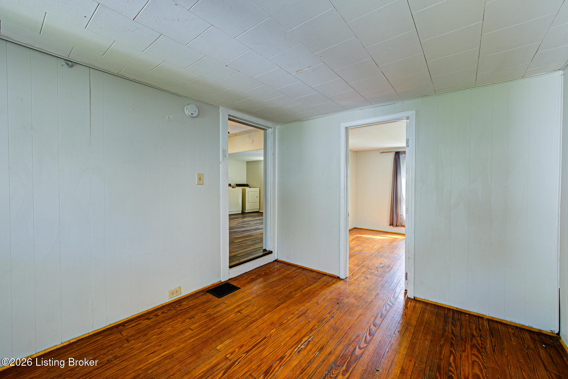 2123 Bradley Ave Property Photo 9