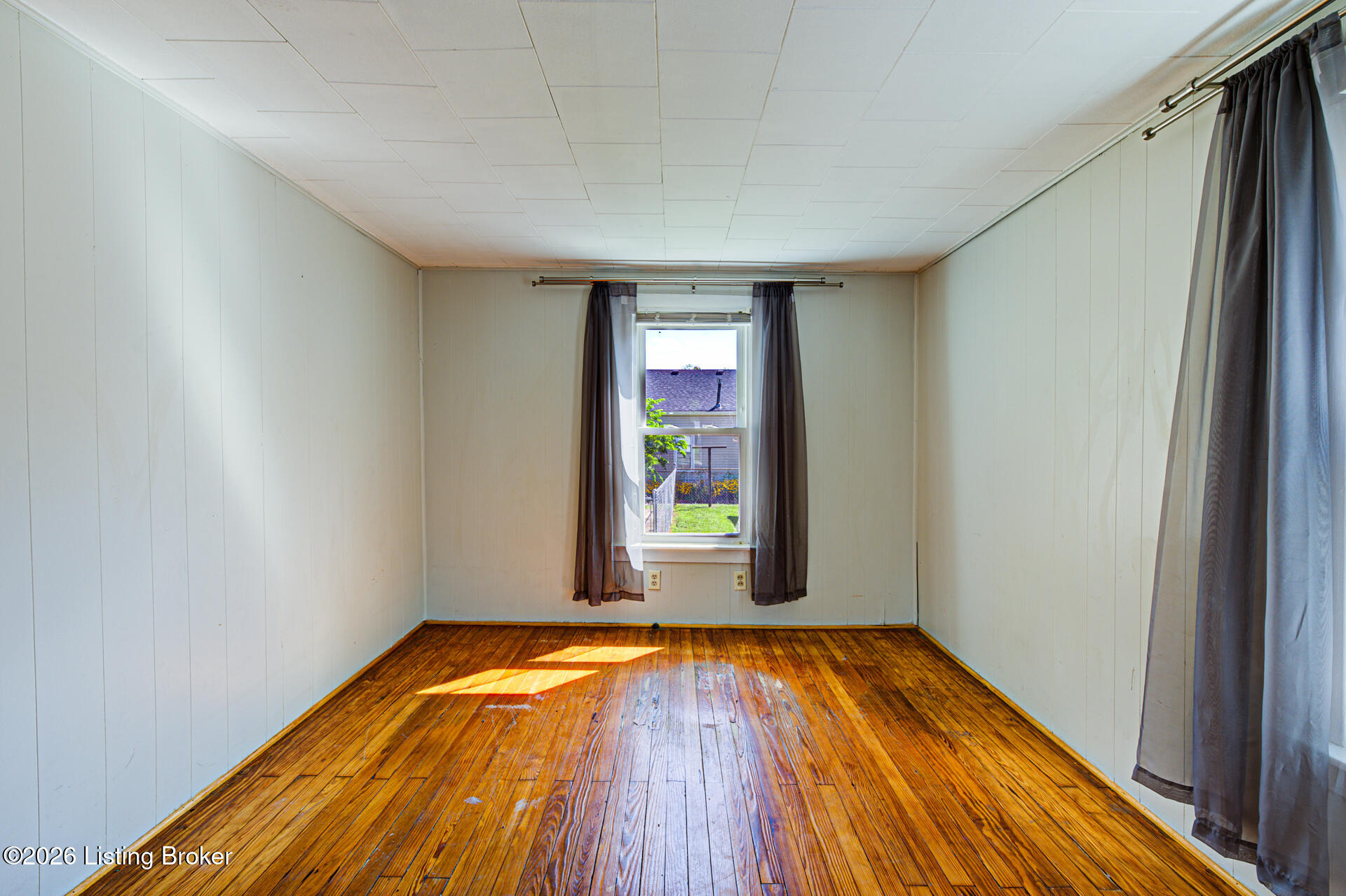 2123 Bradley Ave Property Photo 10