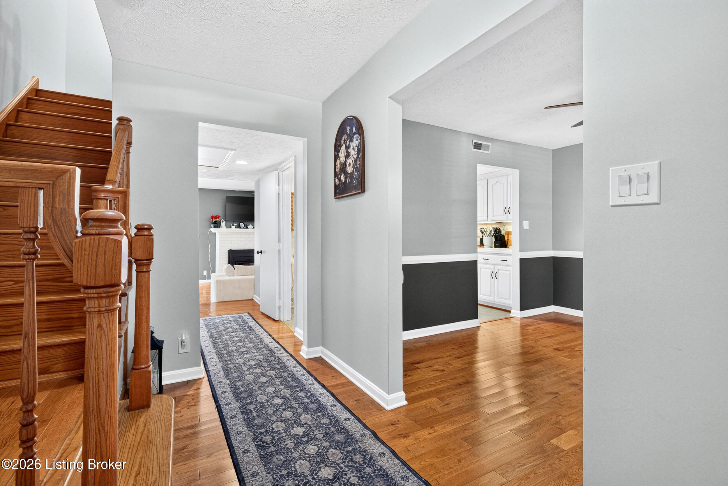 8134 Lake Terrace Property Photo 4