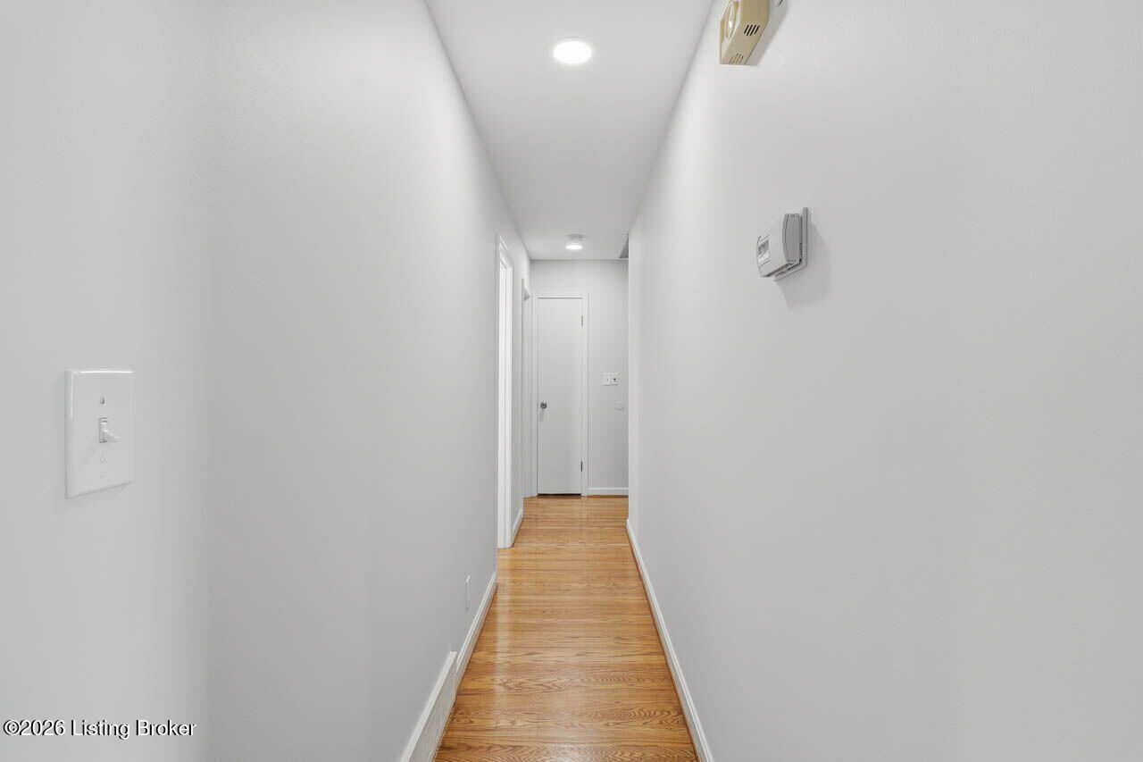 7608 Springvale Dr Property Photo 22