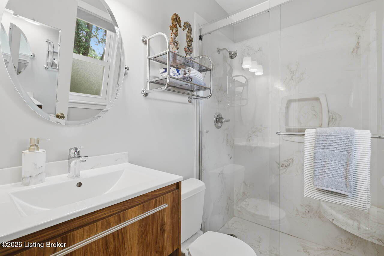 7608 Springvale Dr Property Photo 31