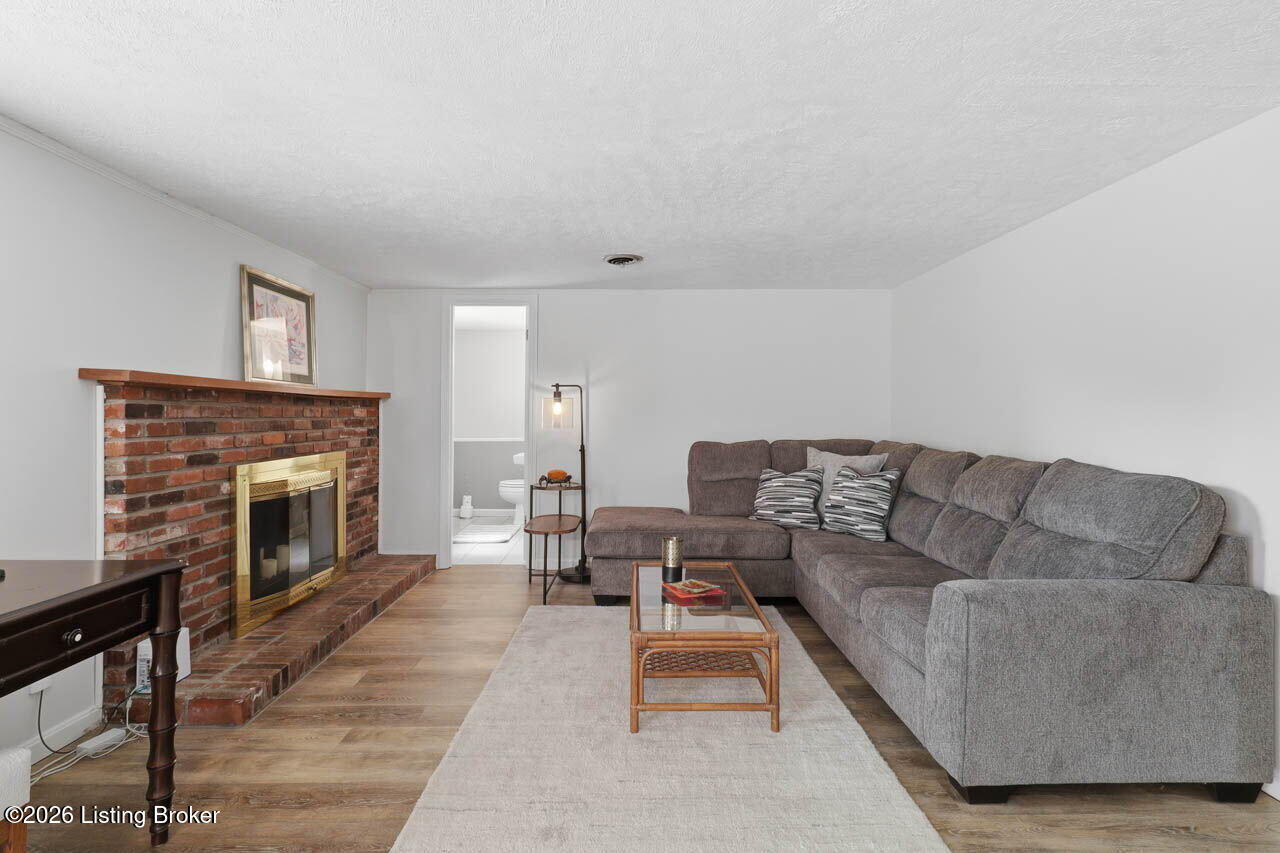 7608 Springvale Dr Property Photo 36