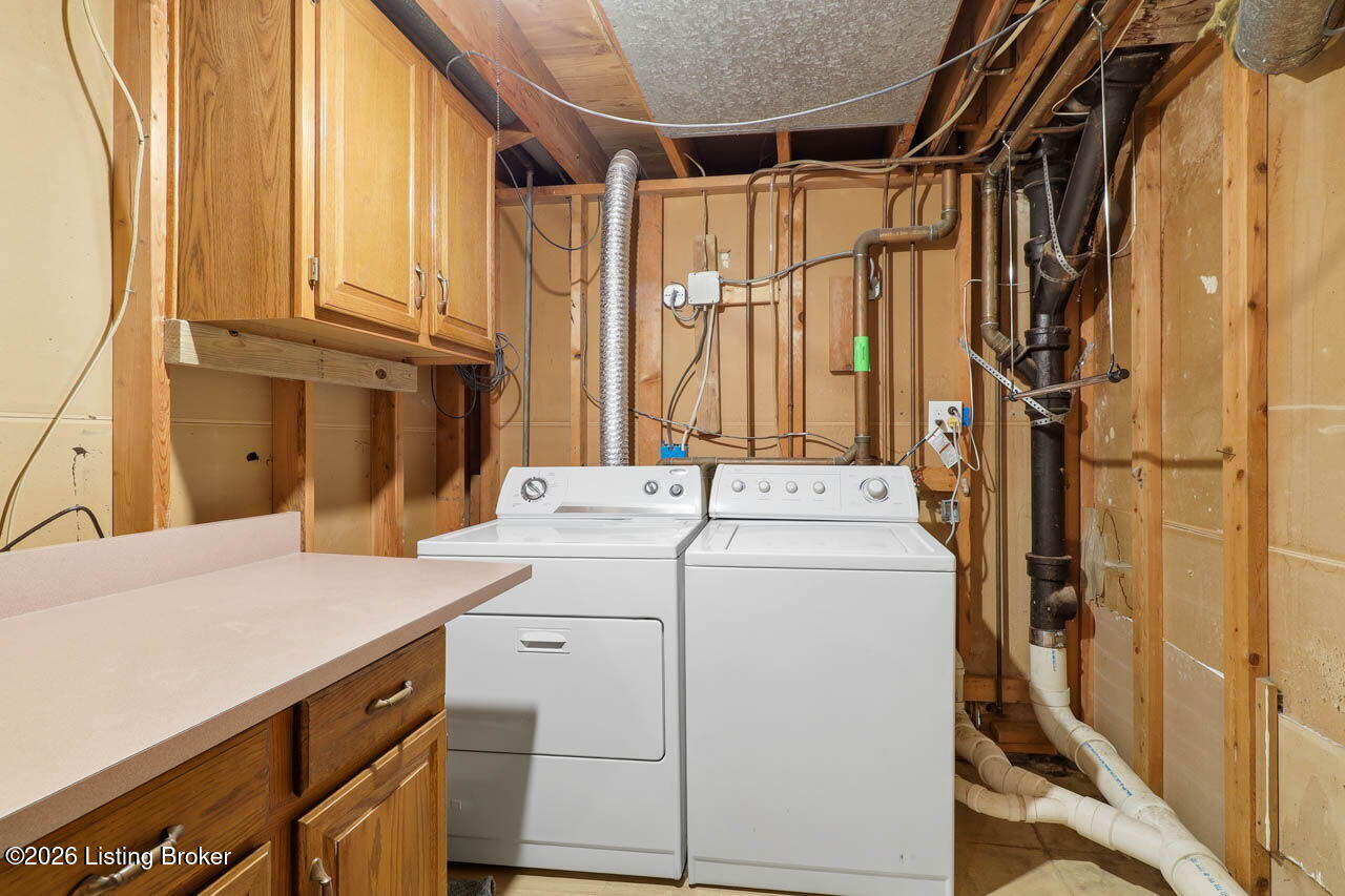 7608 Springvale Dr Property Photo 47