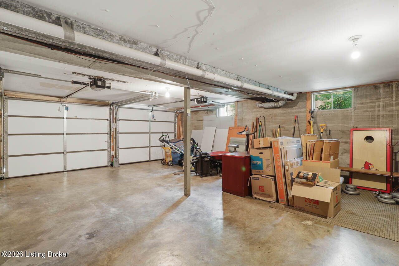 7608 Springvale Dr Property Photo 48