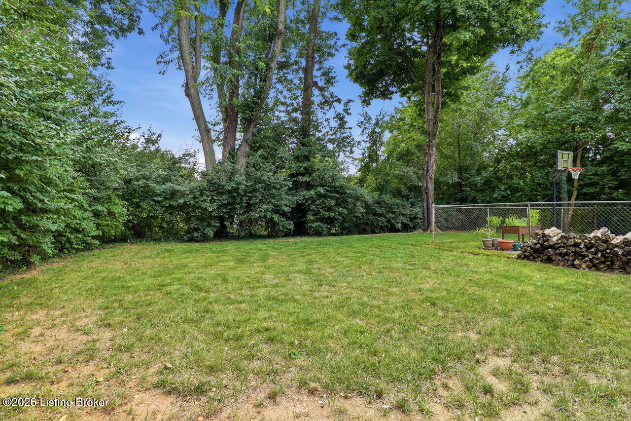 7608 Springvale Dr Property Photo 55