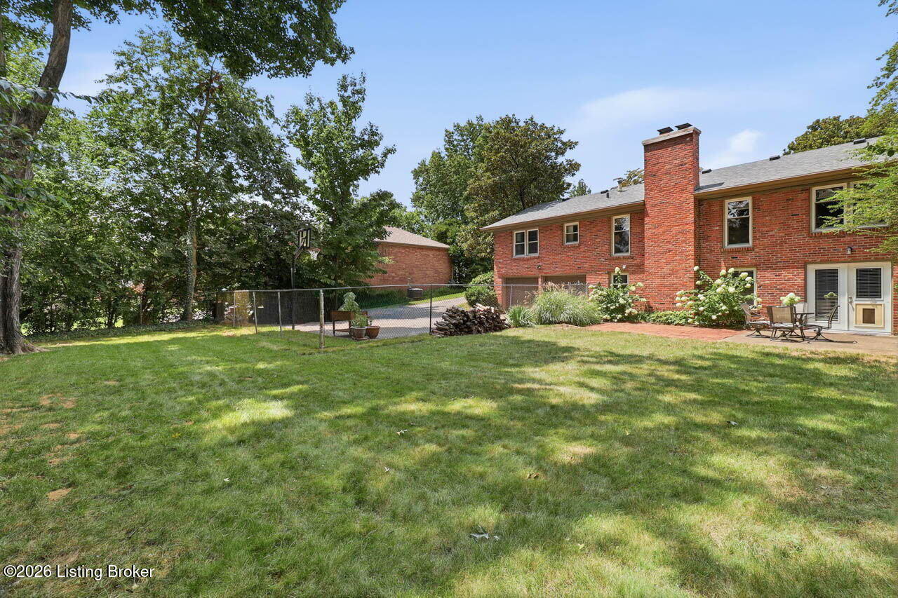 7608 Springvale Dr Property Photo 58