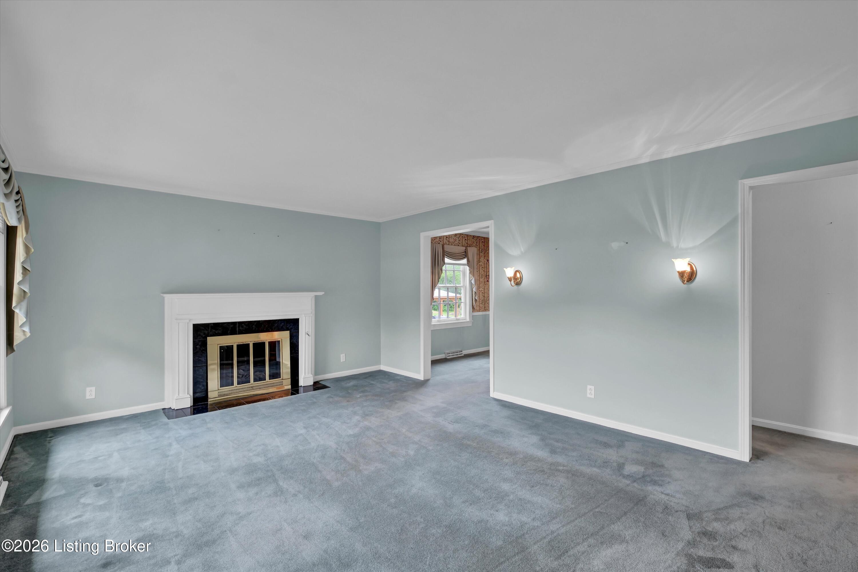 6901 Greenlawn Rd Property Photo 8