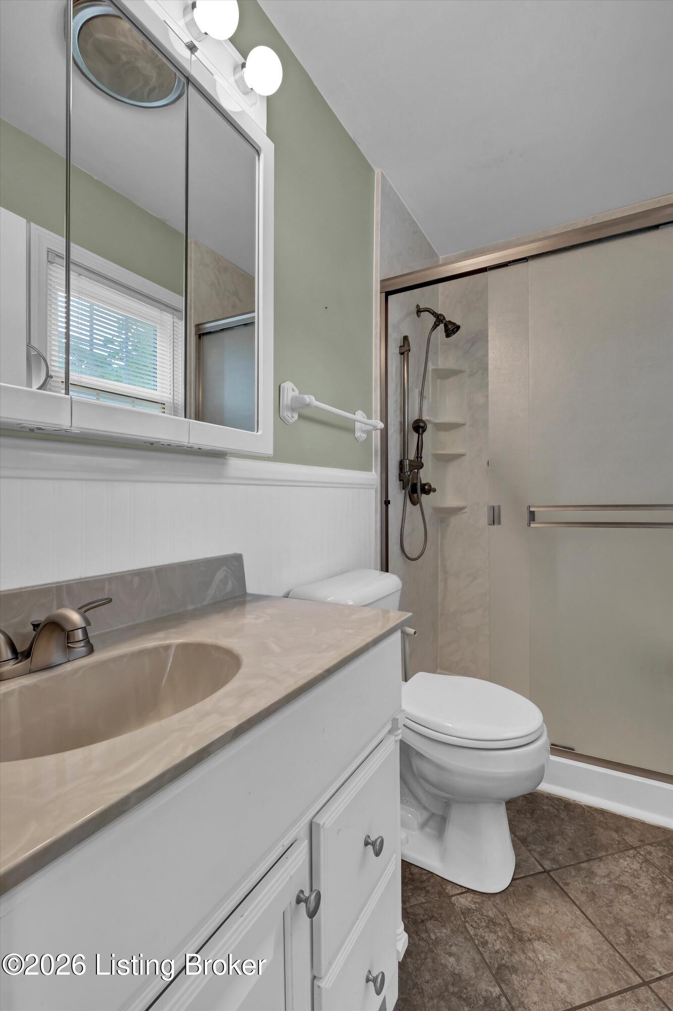 6901 Greenlawn Rd Property Photo 20