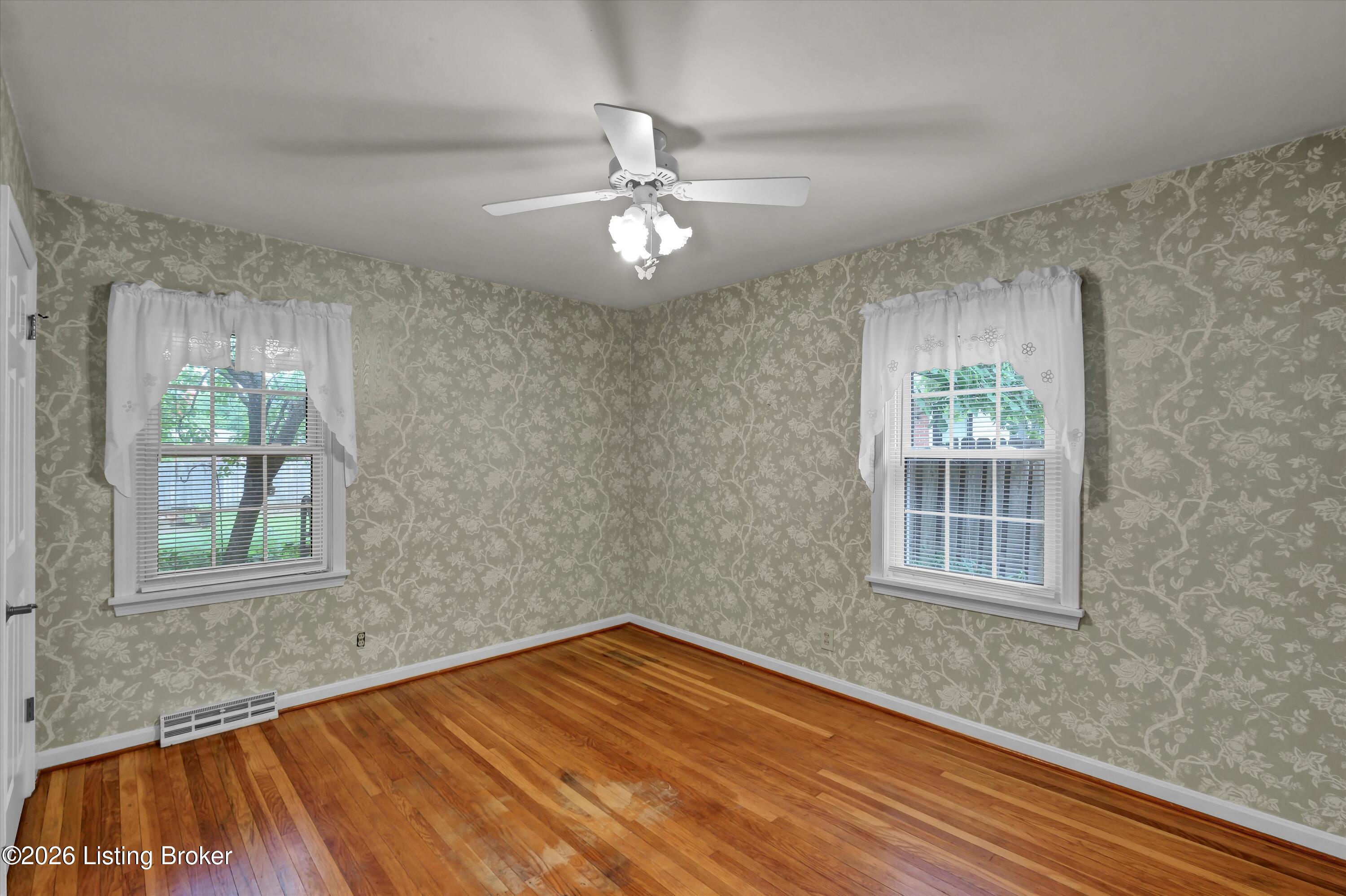6901 Greenlawn Rd Property Photo 21