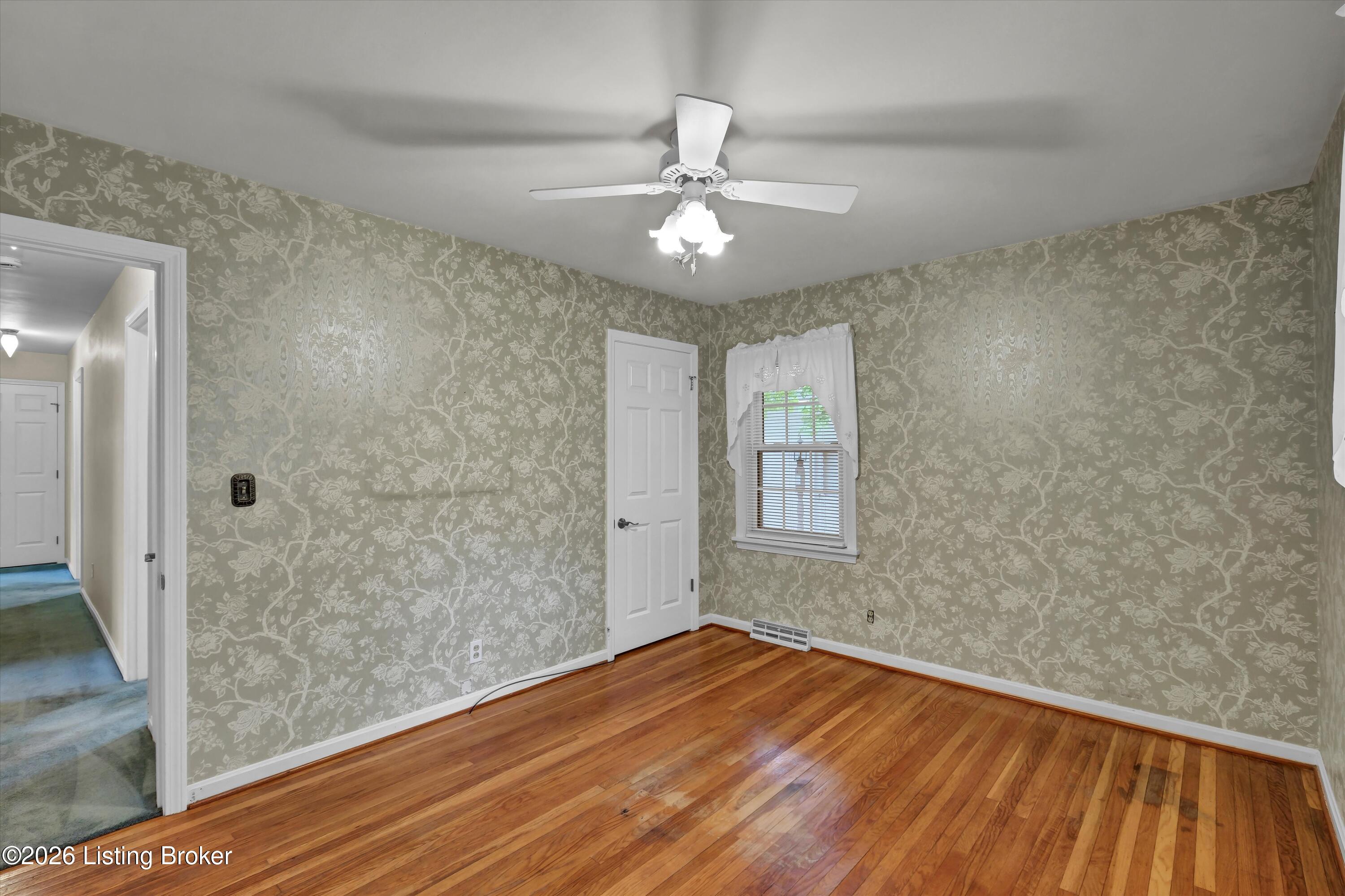 6901 Greenlawn Rd Property Photo 22