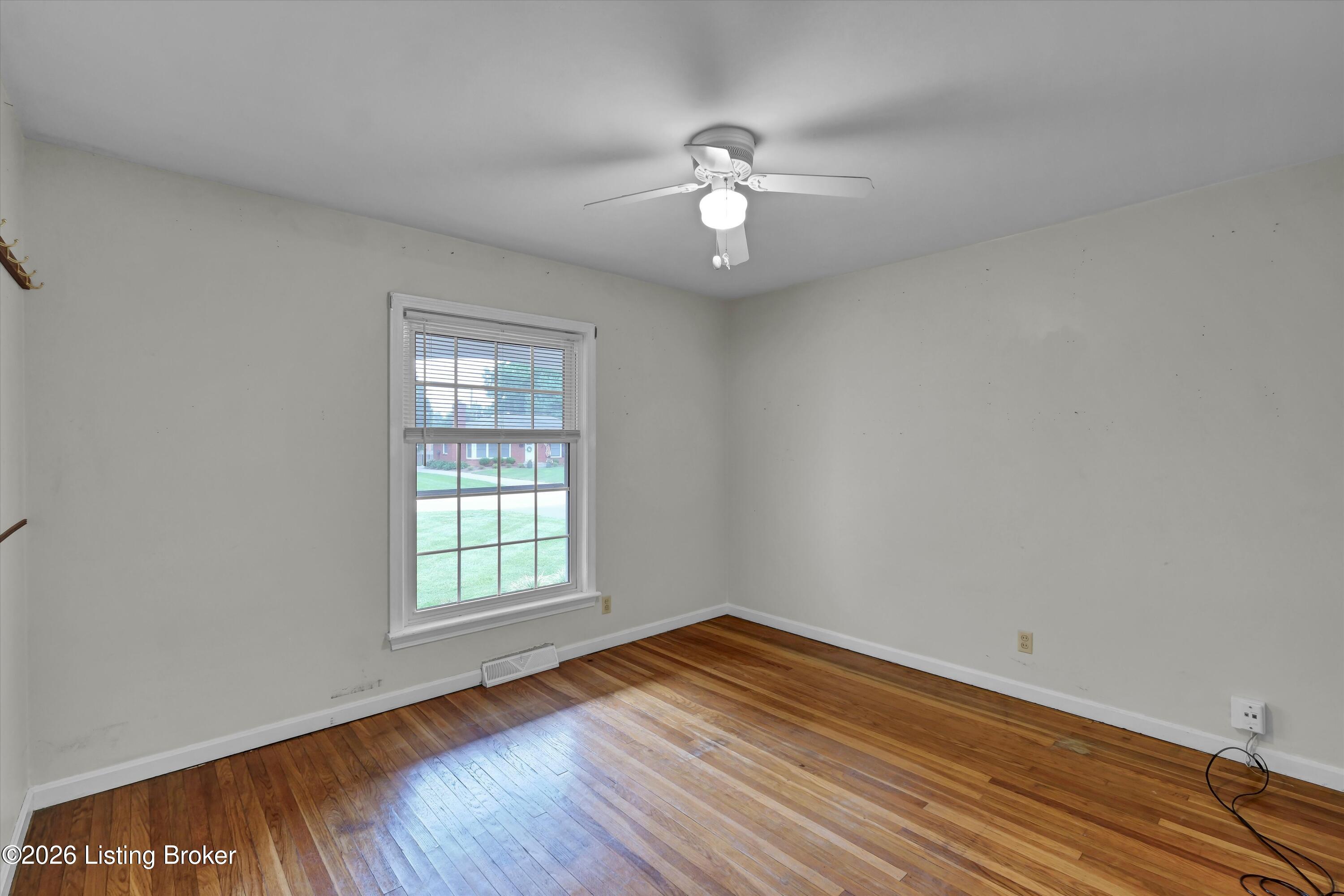 6901 Greenlawn Rd Property Photo 23