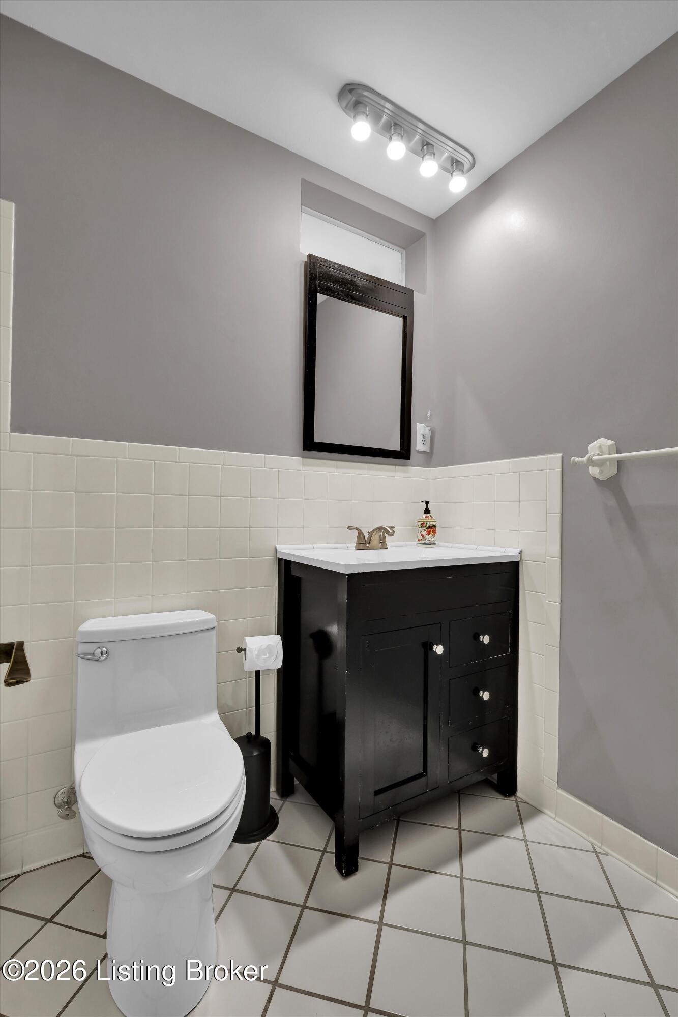 6901 Greenlawn Rd Property Photo 25