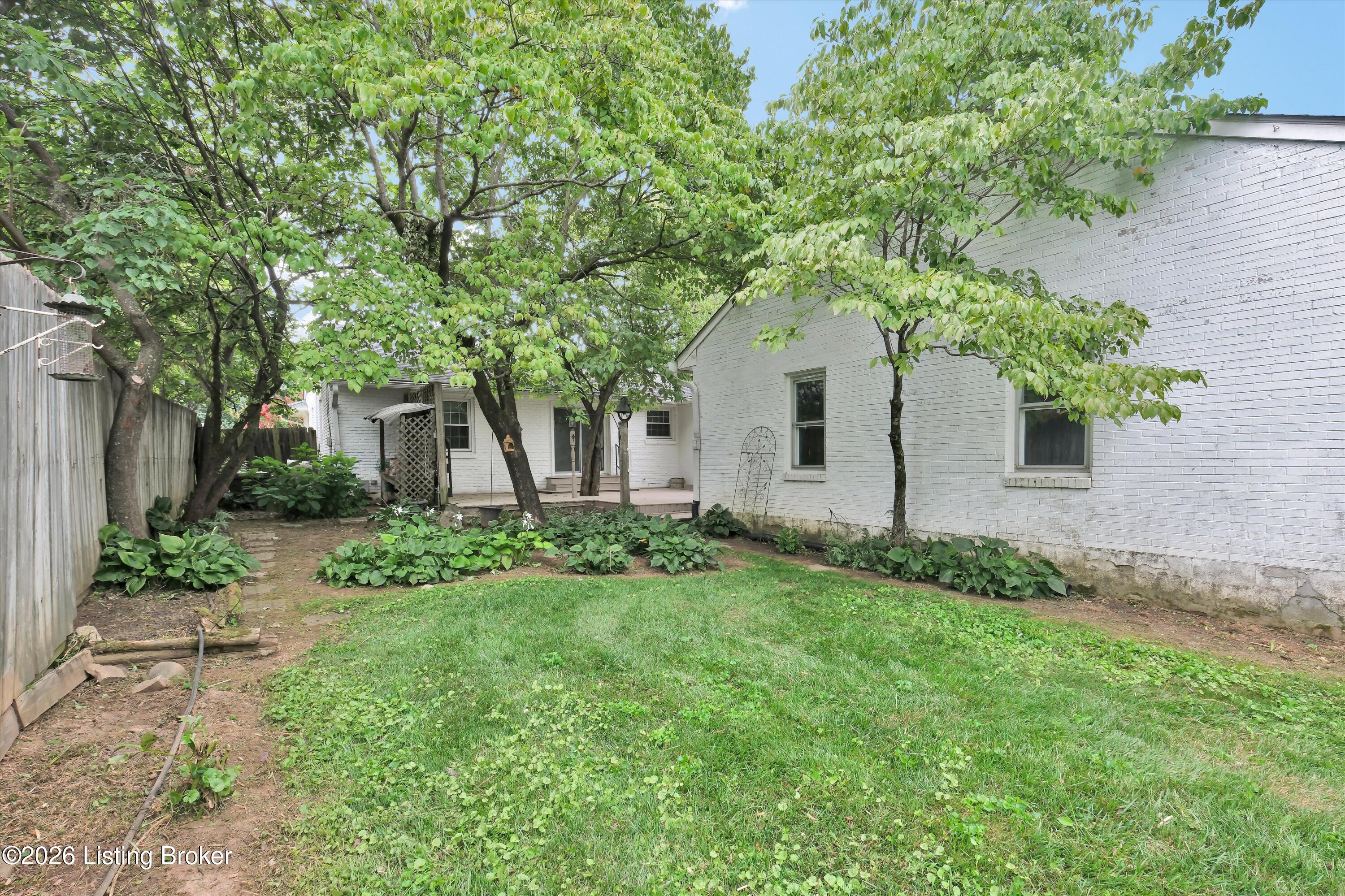 6901 Greenlawn Rd Property Photo 34