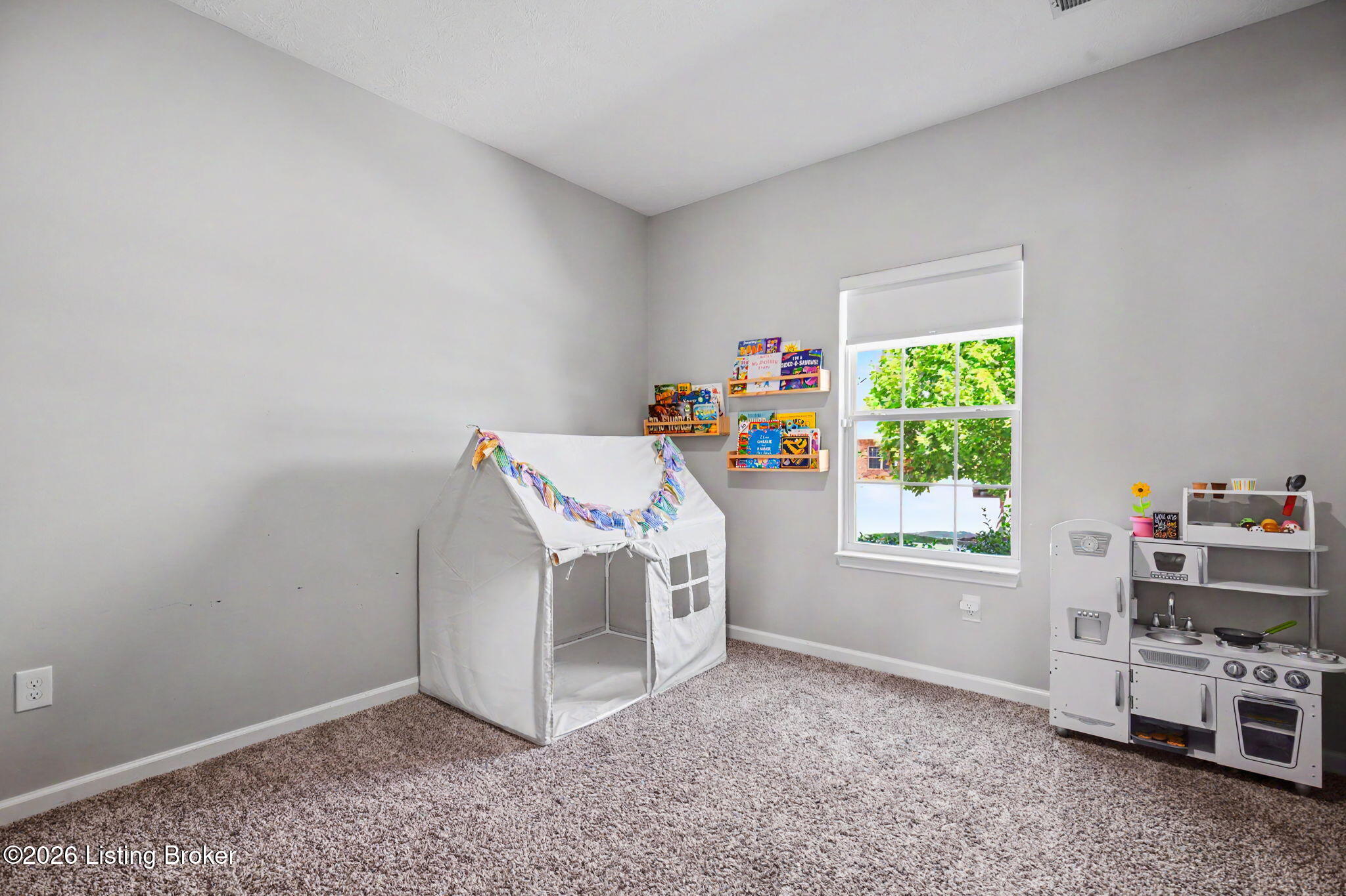 8424 Warbler Branch Way Property Photo 13