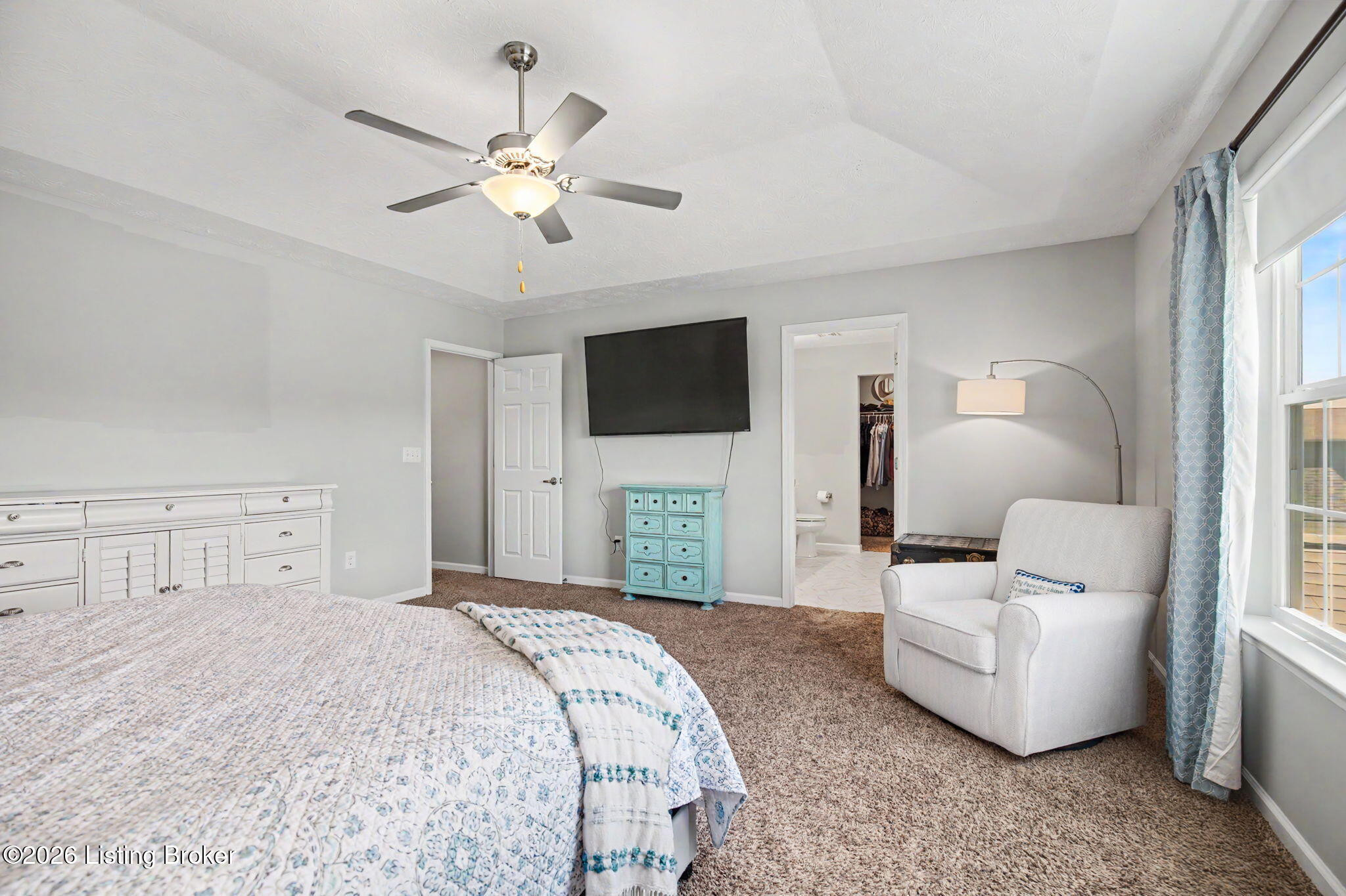 8424 Warbler Branch Way Property Photo 17
