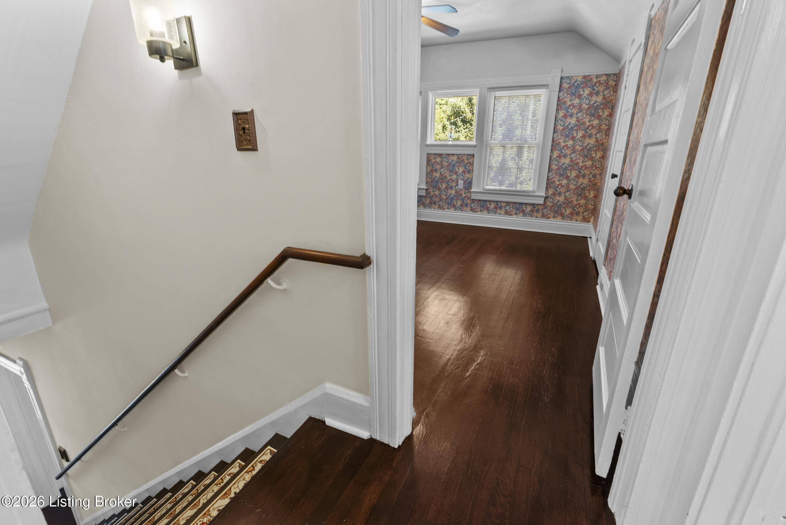 2716 Victor Pl Property Photo 35