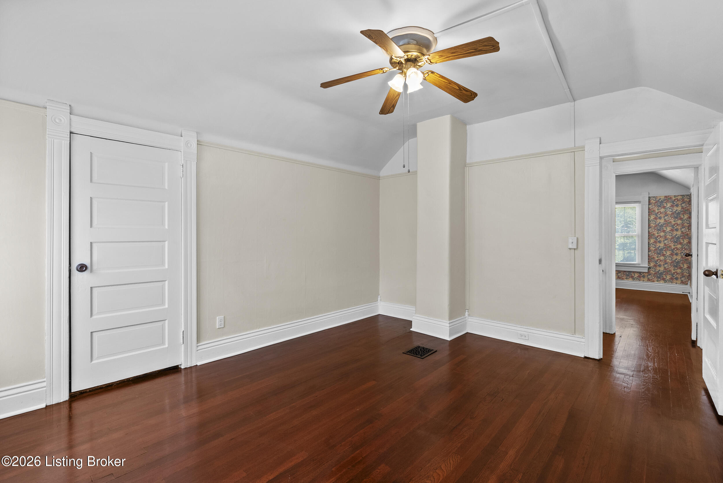 2716 Victor Pl Property Photo 39