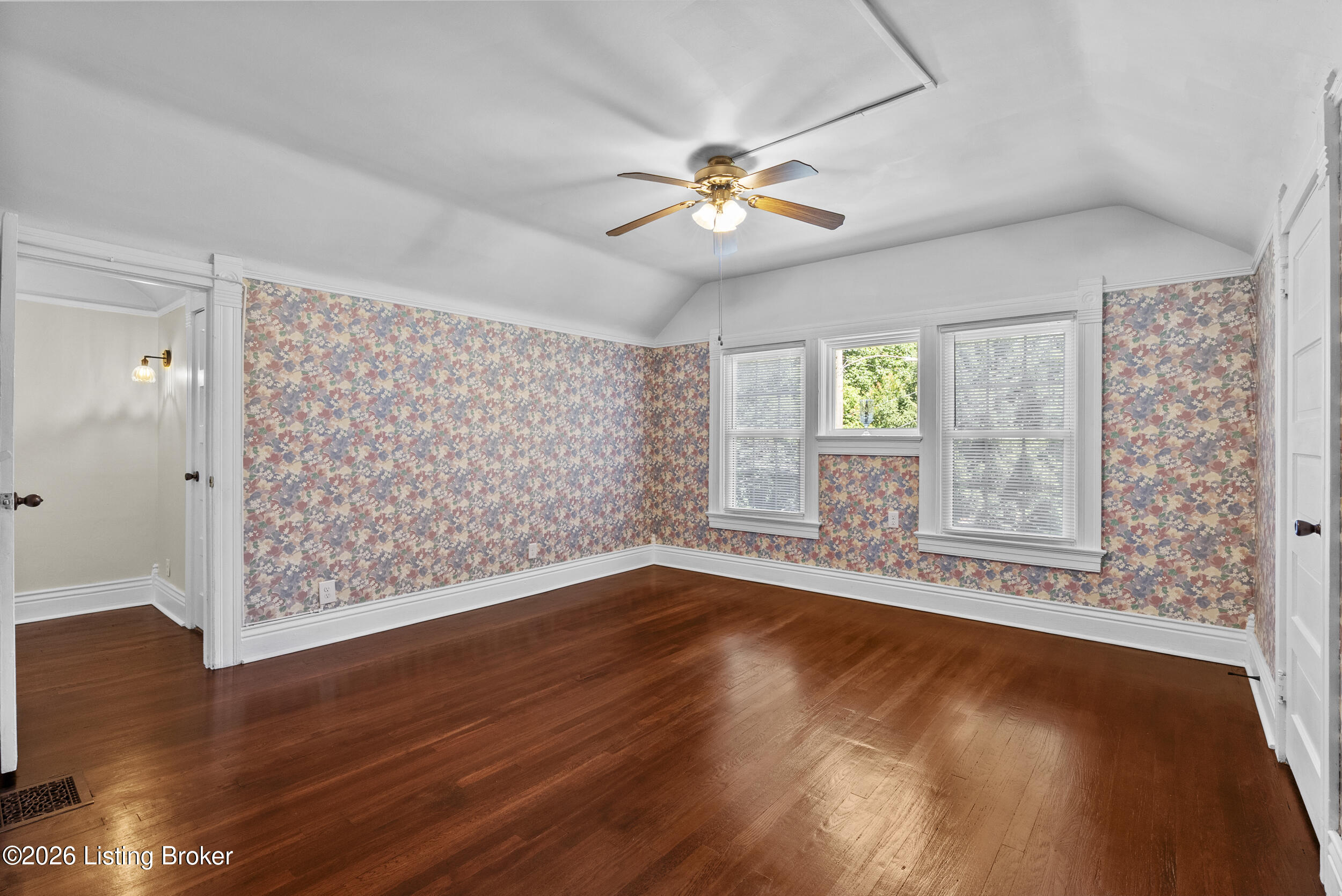 2716 Victor Pl Property Photo 40