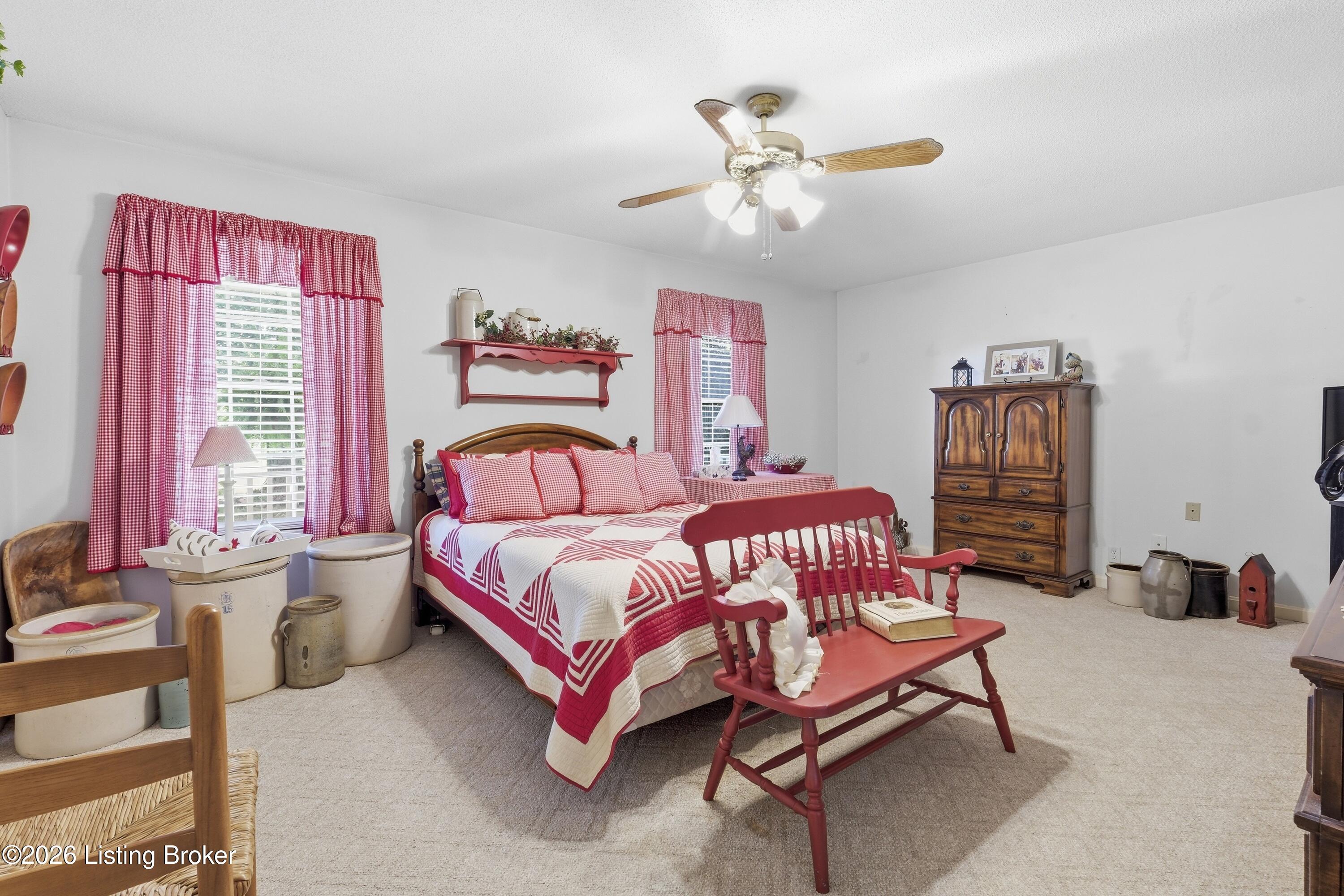367 S Black Branch Rd Property Photo 16