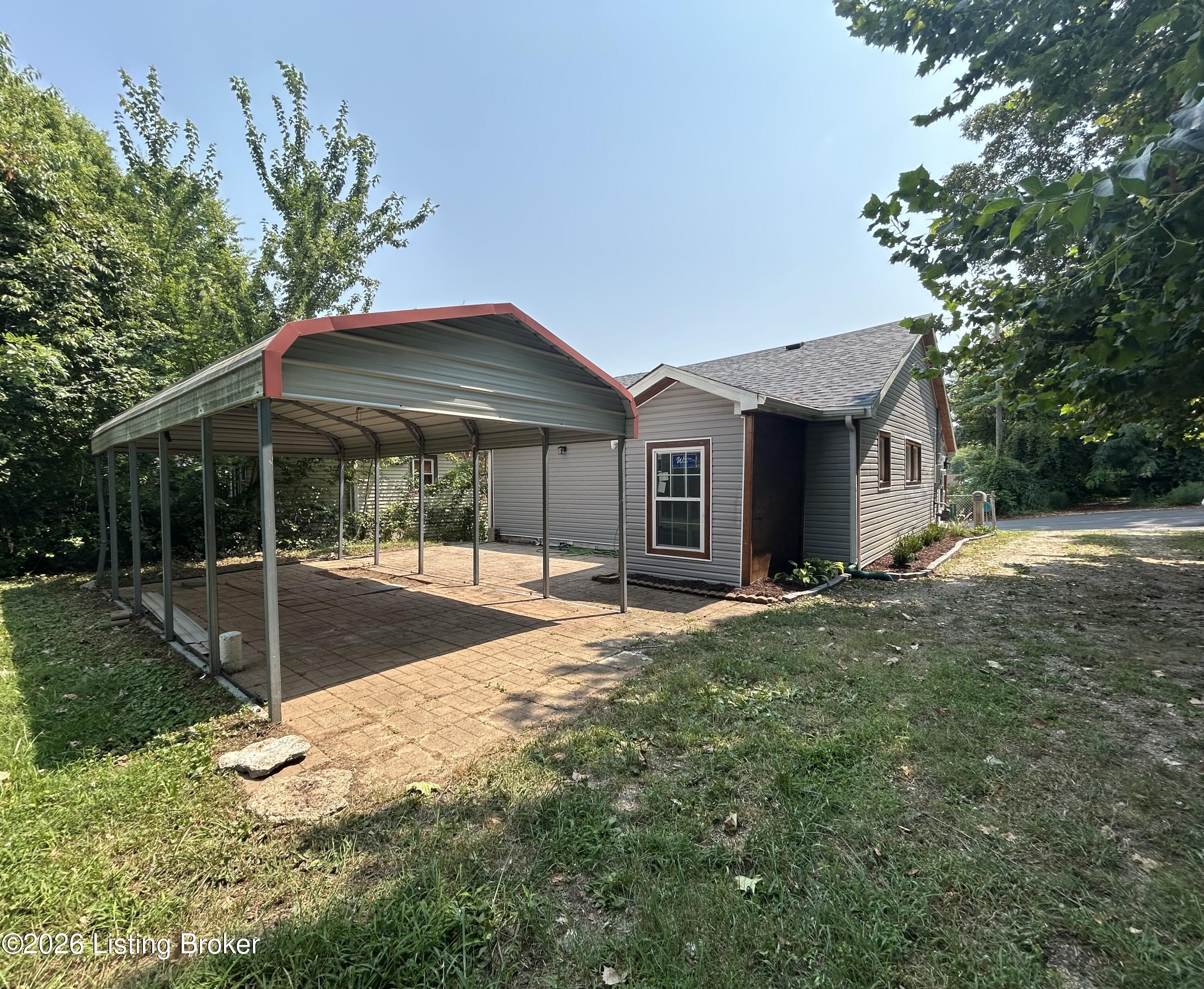 1609 Arling Ave Property Photo 2