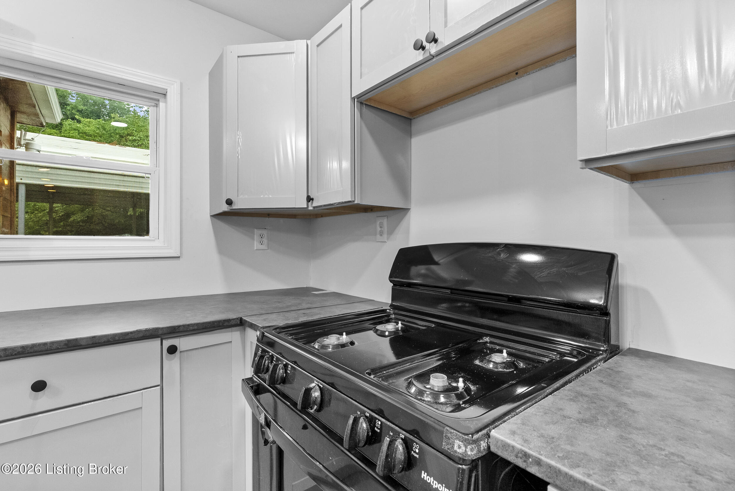 1609 Arling Ave Property Photo 10