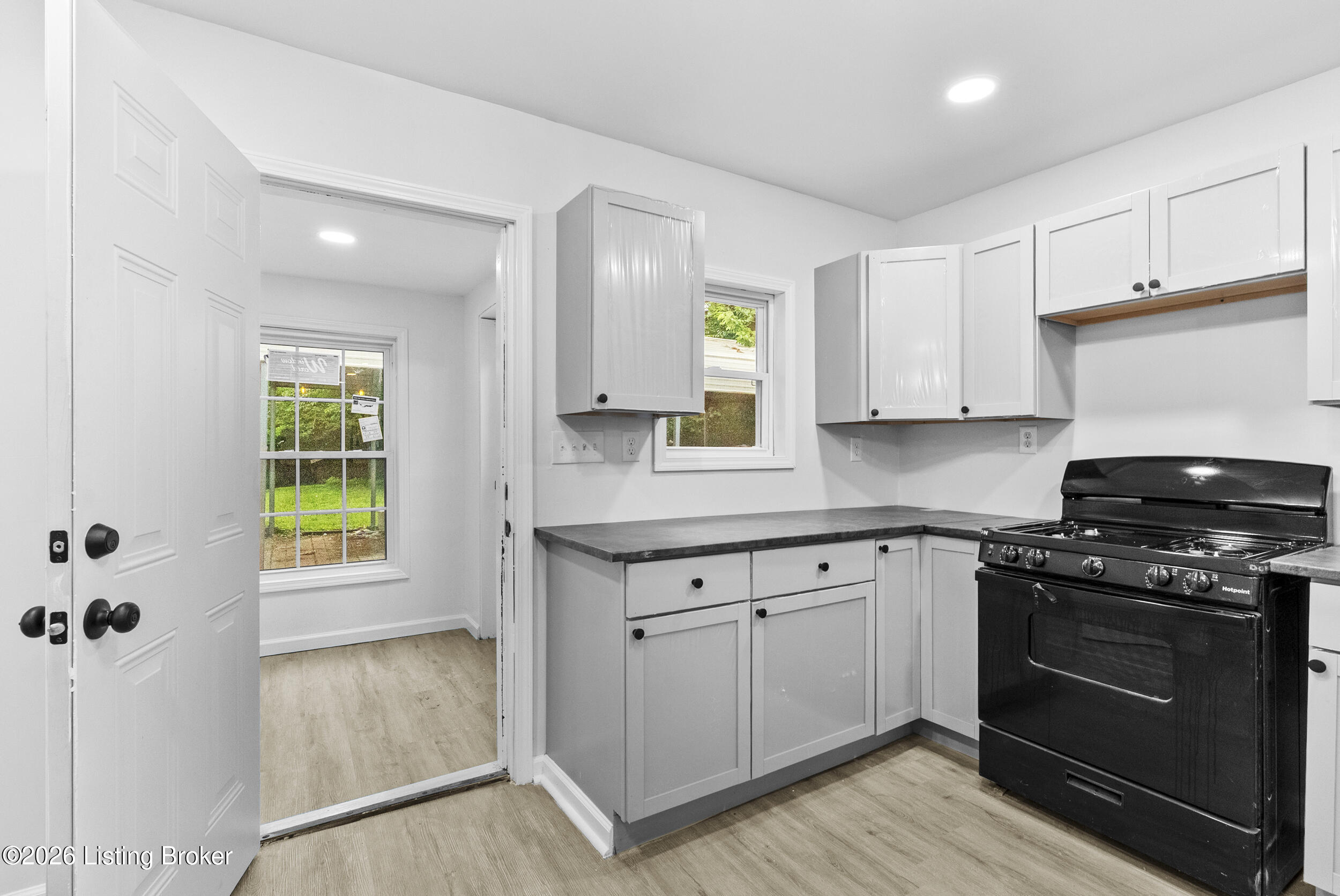 1609 Arling Ave Property Photo 20