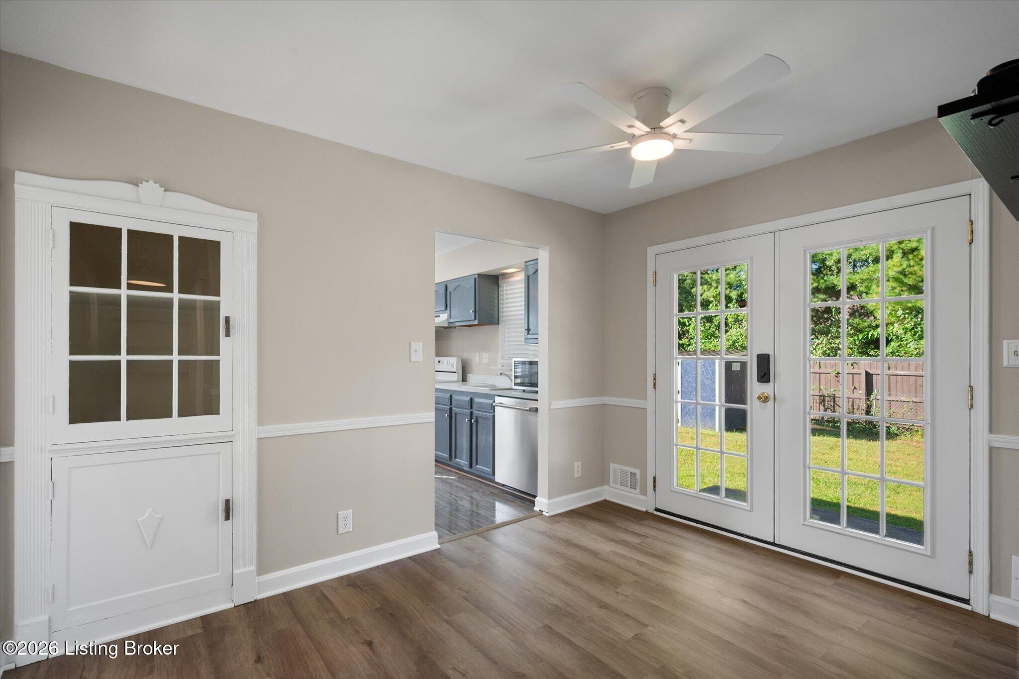 2500 Browns Ln Property Photo 6