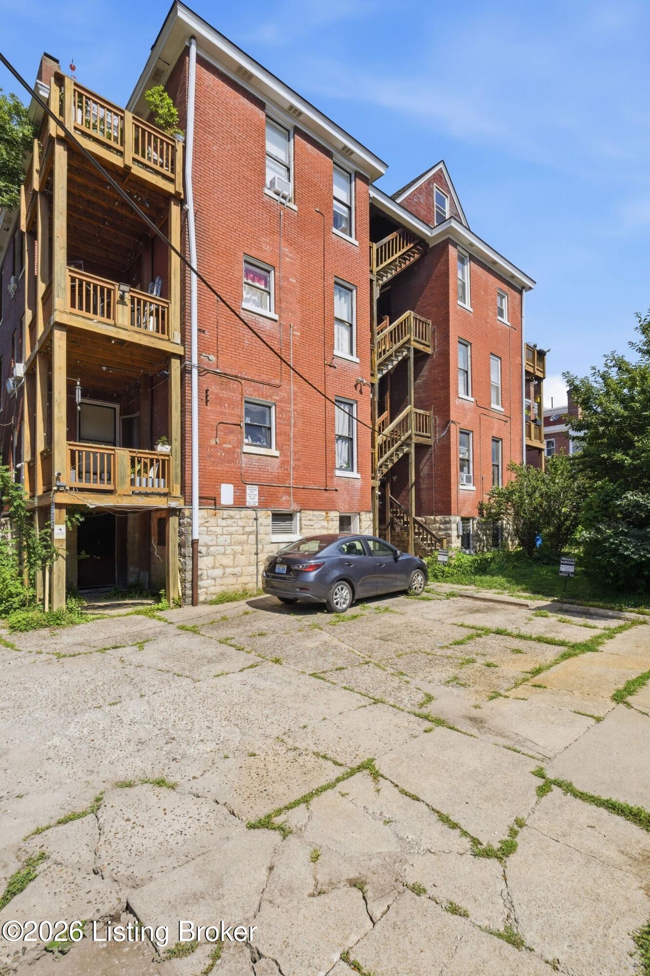 1479 S 4th St 5b Property Photo 16